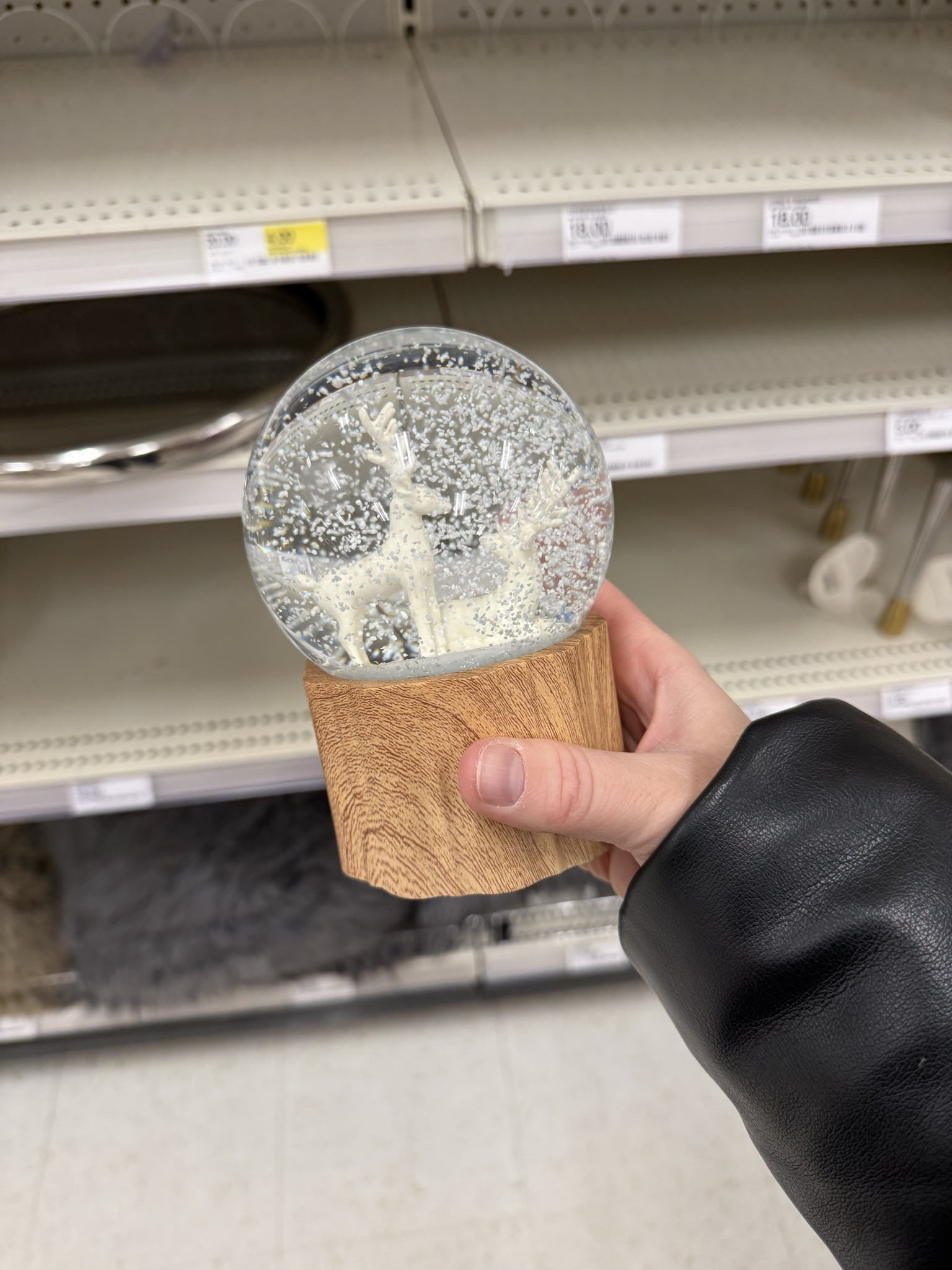 Snow globe 

#LTKHome #LTKSeasonal #LTKHoliday