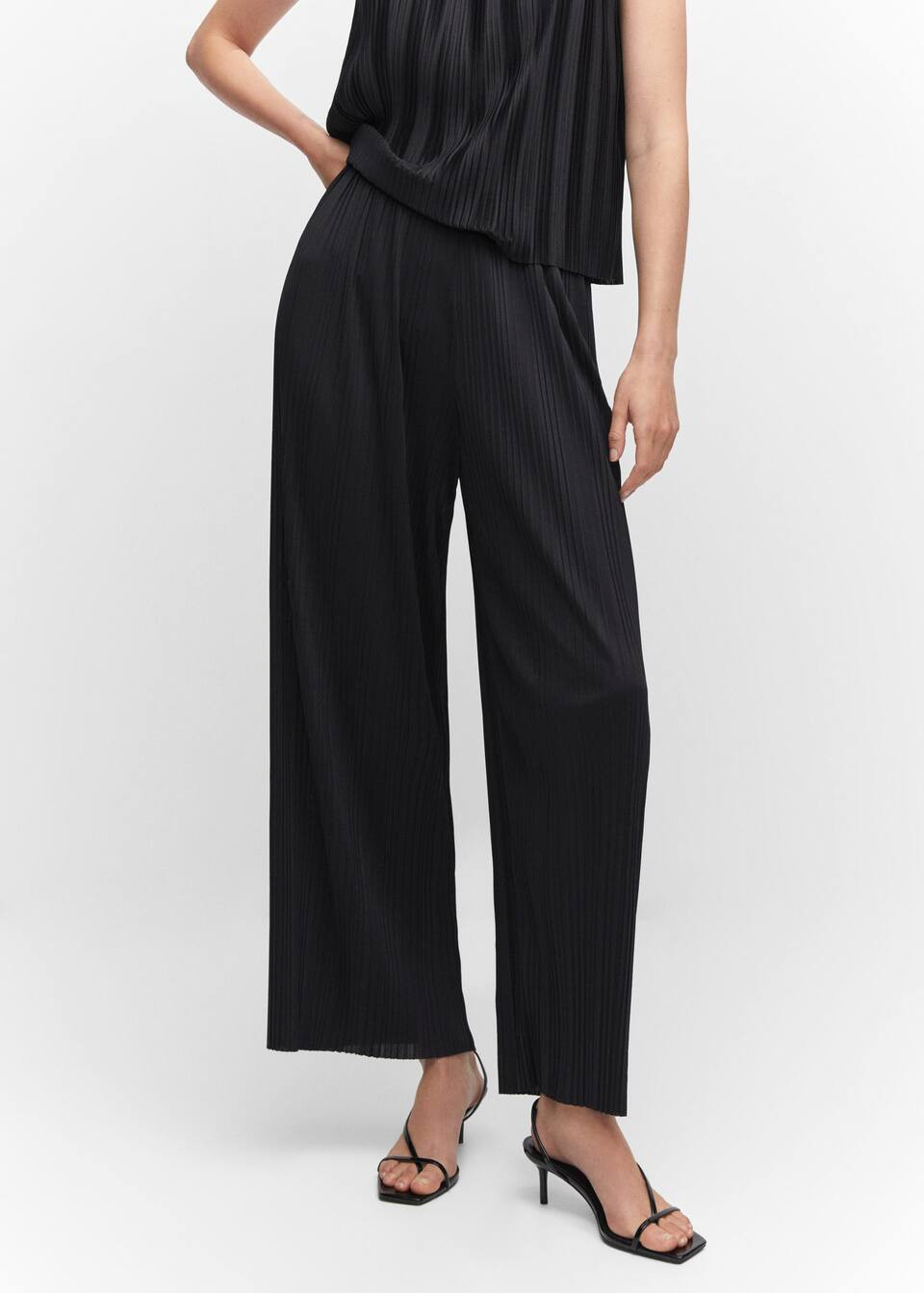 Search: Pleat trousers (40) | MNG Australia | Mango (US/MX/AU)