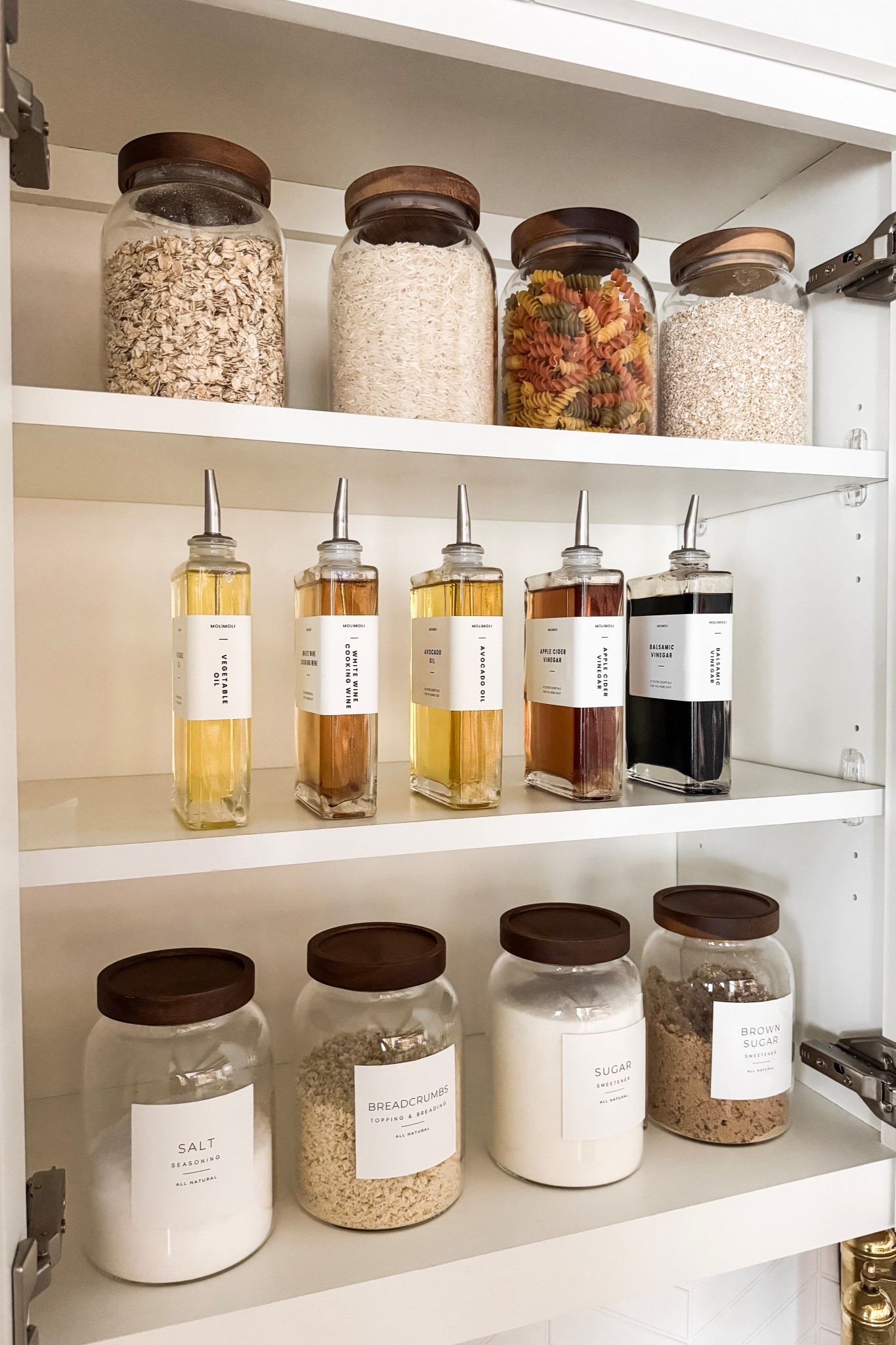 Kitchen cabinet organization for the new year!

Home, home finds, home hacks, organization, organization solution, kitchen cabinets, cabinet organization, new year refresh, glass food storage, glass oil dispenser 

#LTKSeasonal #LTKHome