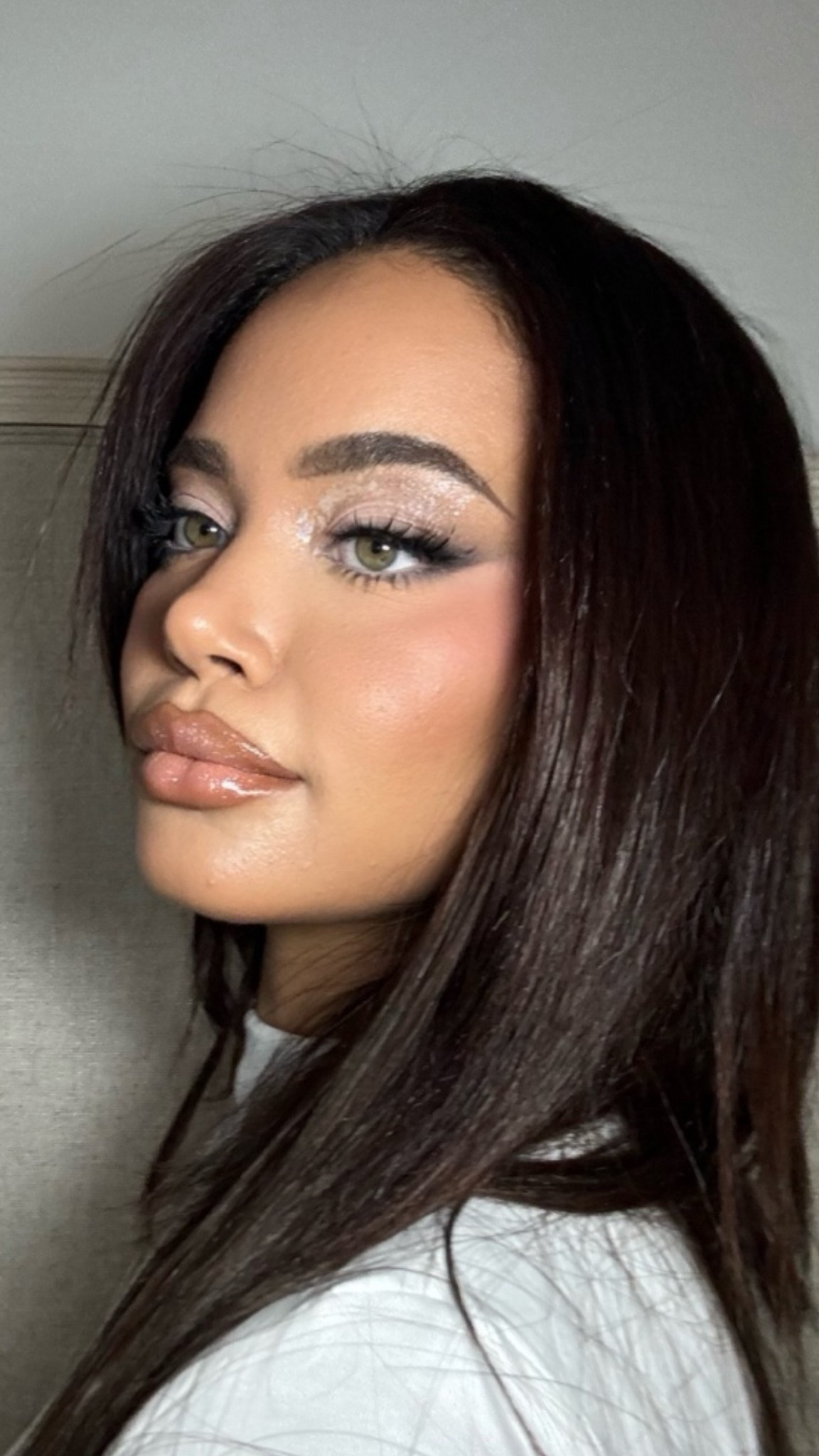 This glitter lip oil sold out last year!! 
@amazon #ad #founditonamazon #winterfavorites2025