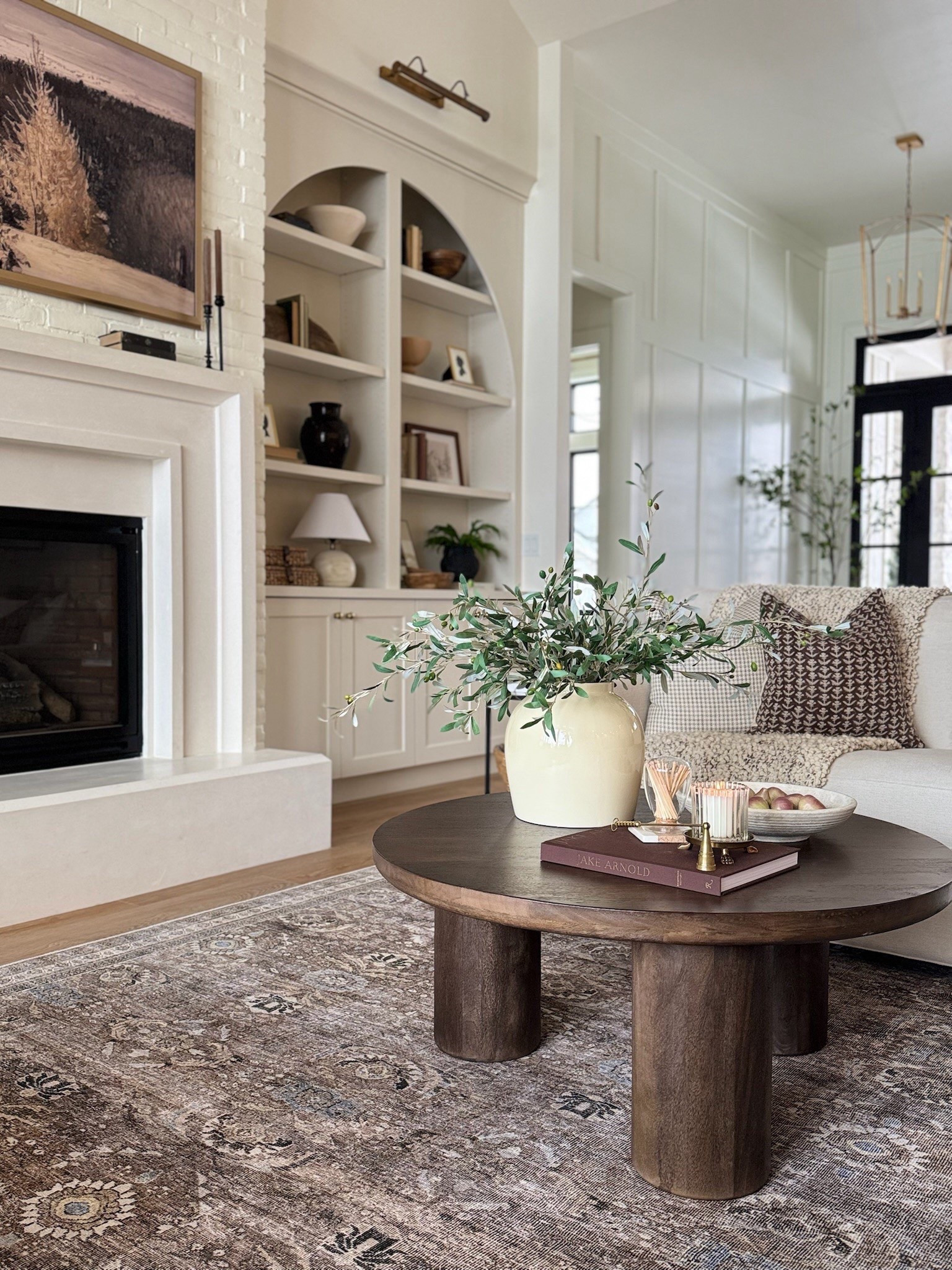 My favorite area rug, and one of my all time top sellers, is on major sale! 64% off right now for the 9’x12’ size and only $307, with FREE SHIPPING!! My coffee table is also over 20% off and $799 right now!! Wayfair sale ends today!

#LTKStyleTip #LTKHome #LTKSaleAlert