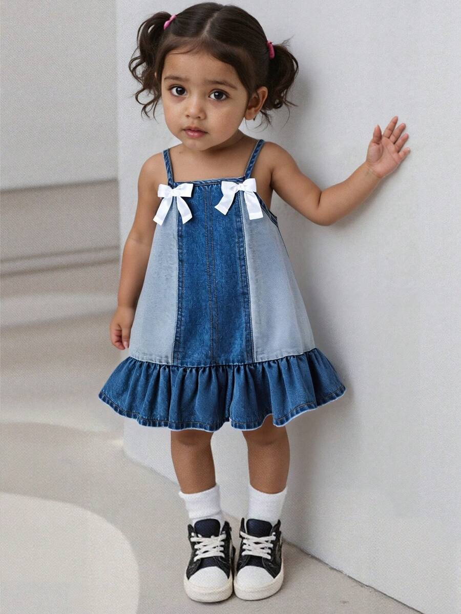 SHEIN Baby/Baby Girl Spring/Summer Fashion Colorblock Patchwork Denim Bow Strap Cami Dress, Suita... | SHEIN