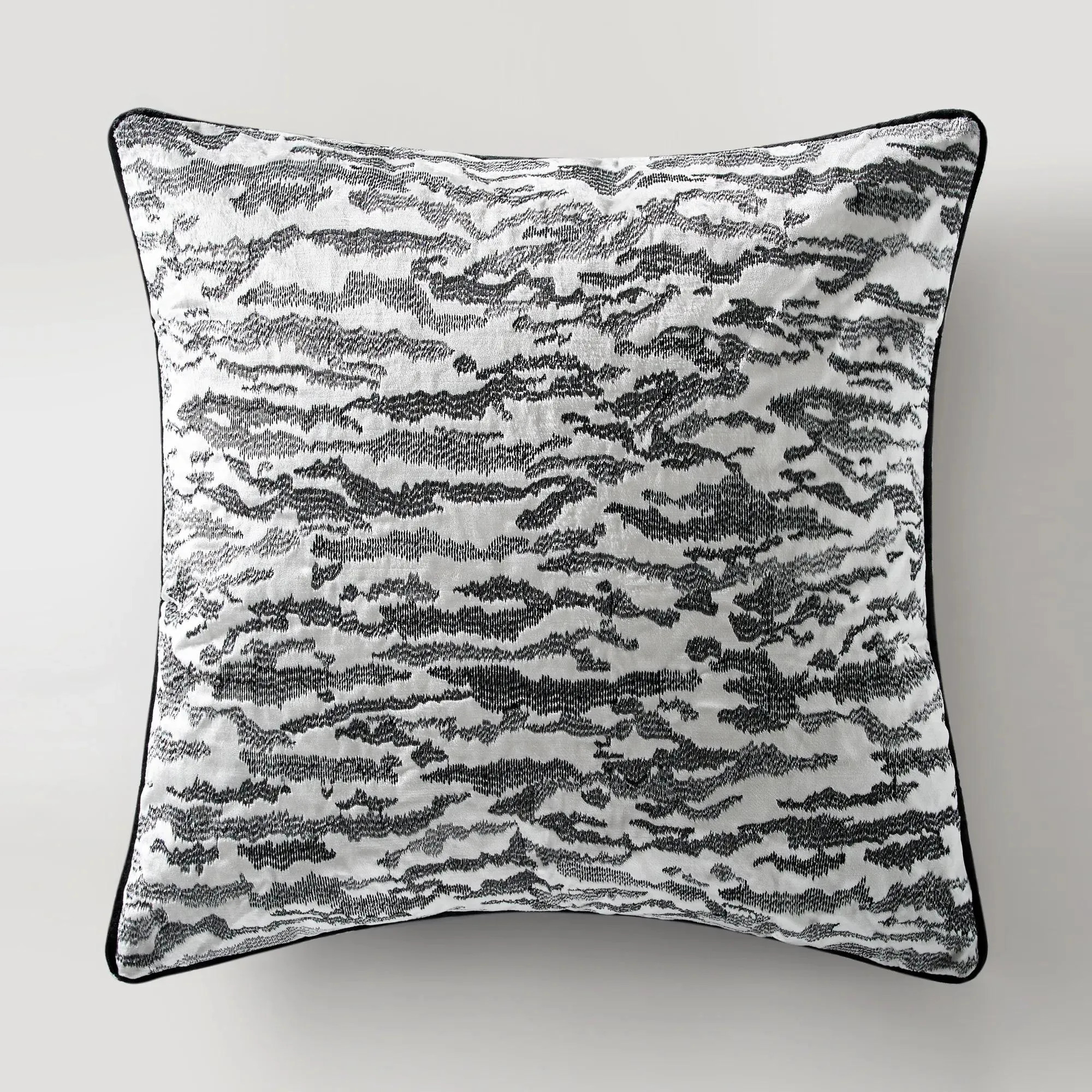 Tigre Pillow 22" | Z Gallerie
