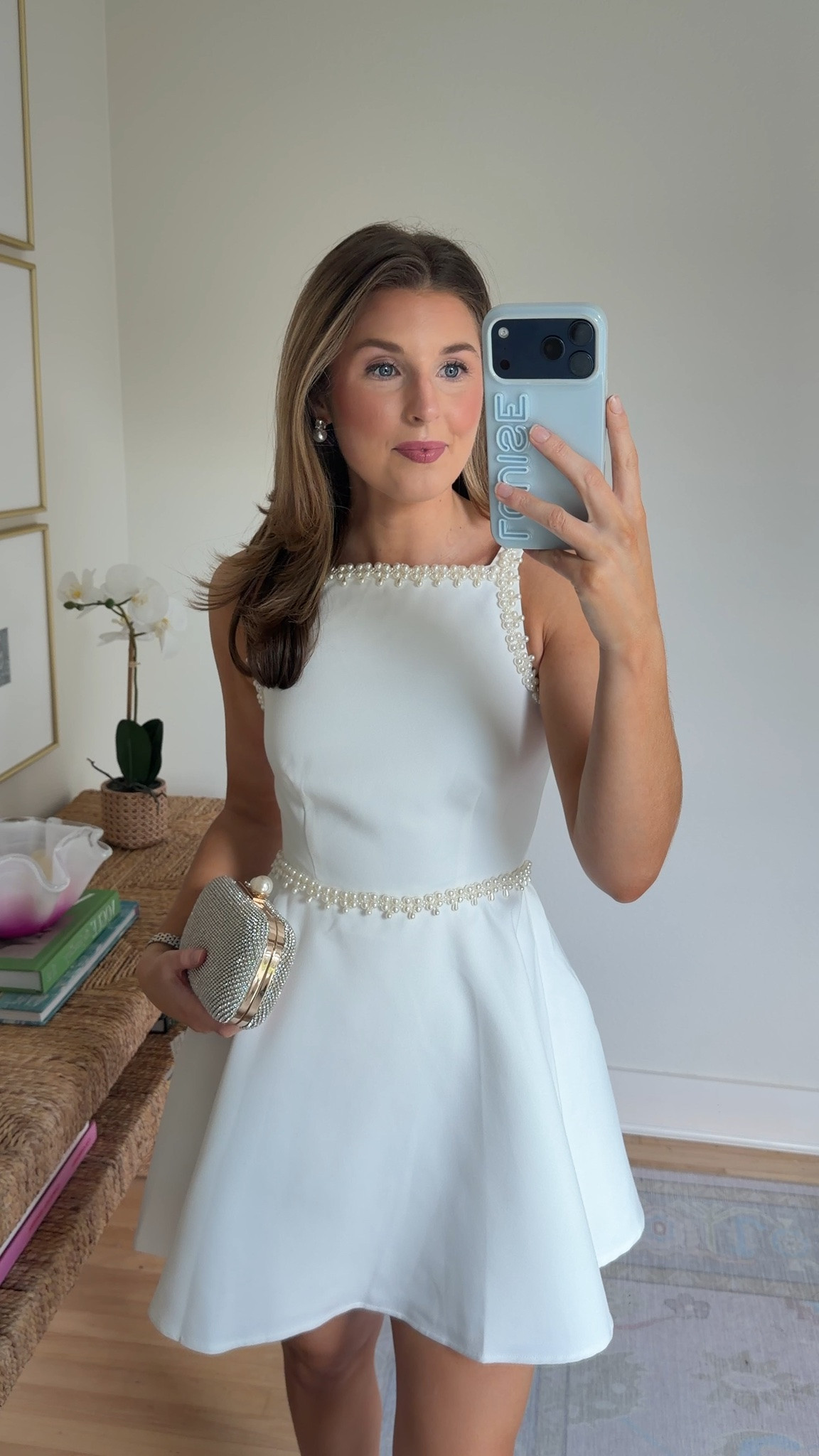 Outfit idea for the bride to be! Wearing a S