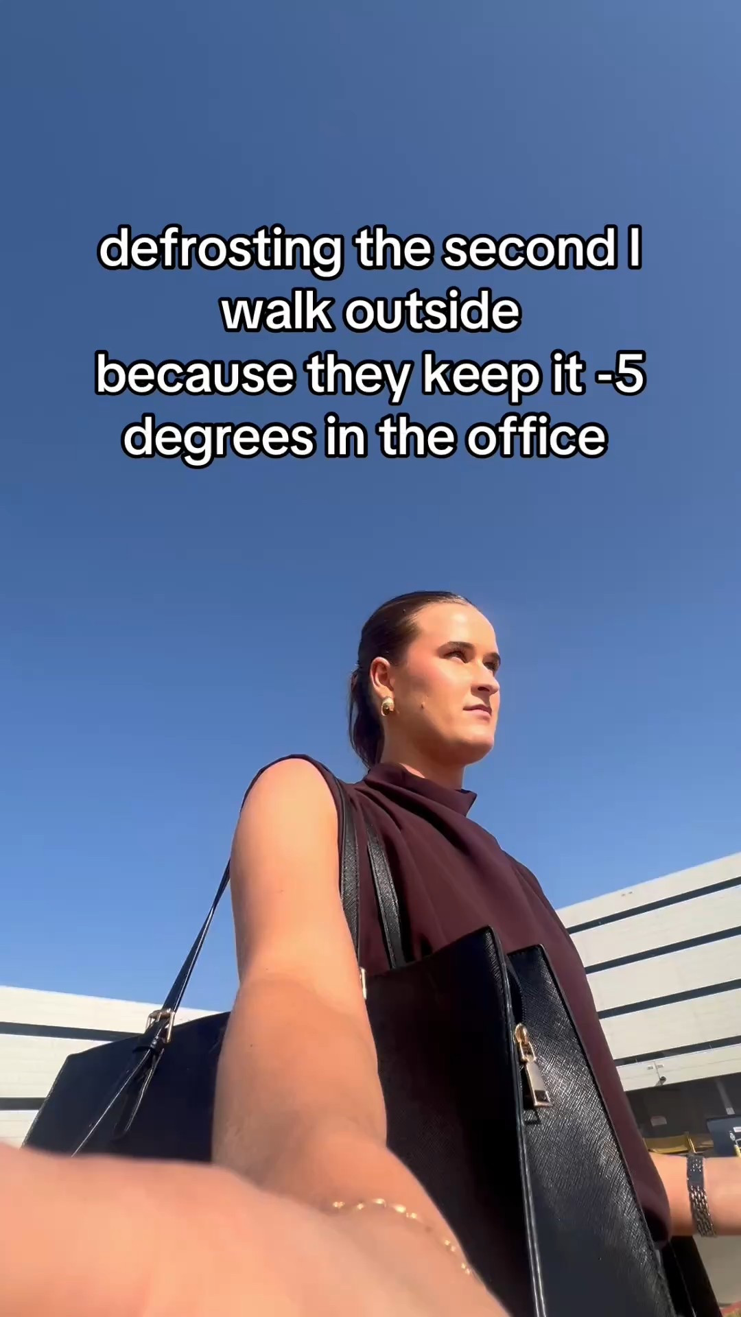 my fingers and toes are numb

Office outfit, corporate outfit, office fashion, corporate fashion 