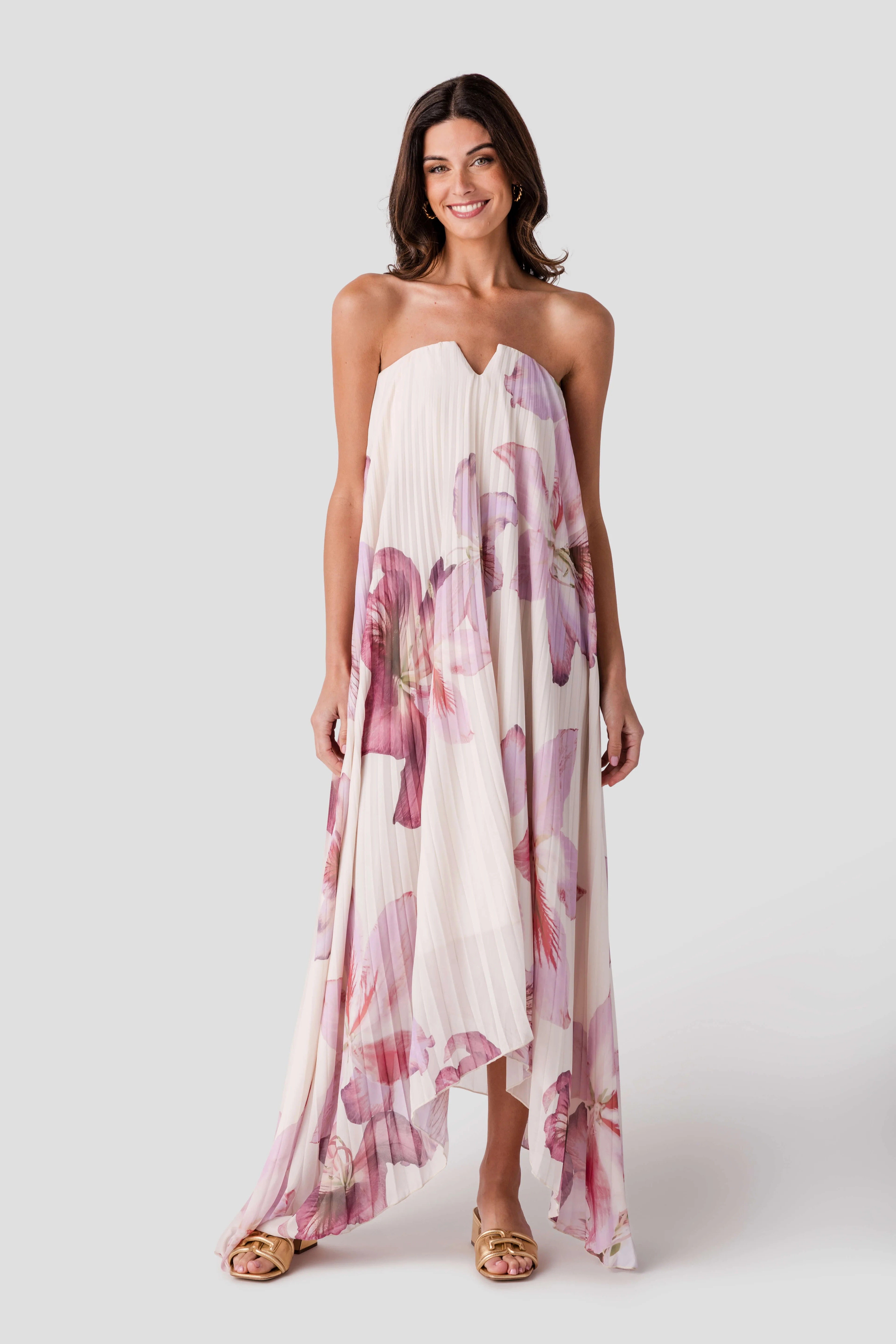 Dress Forum Bloomlight Pleated Maxi Column Dress | Social Threads