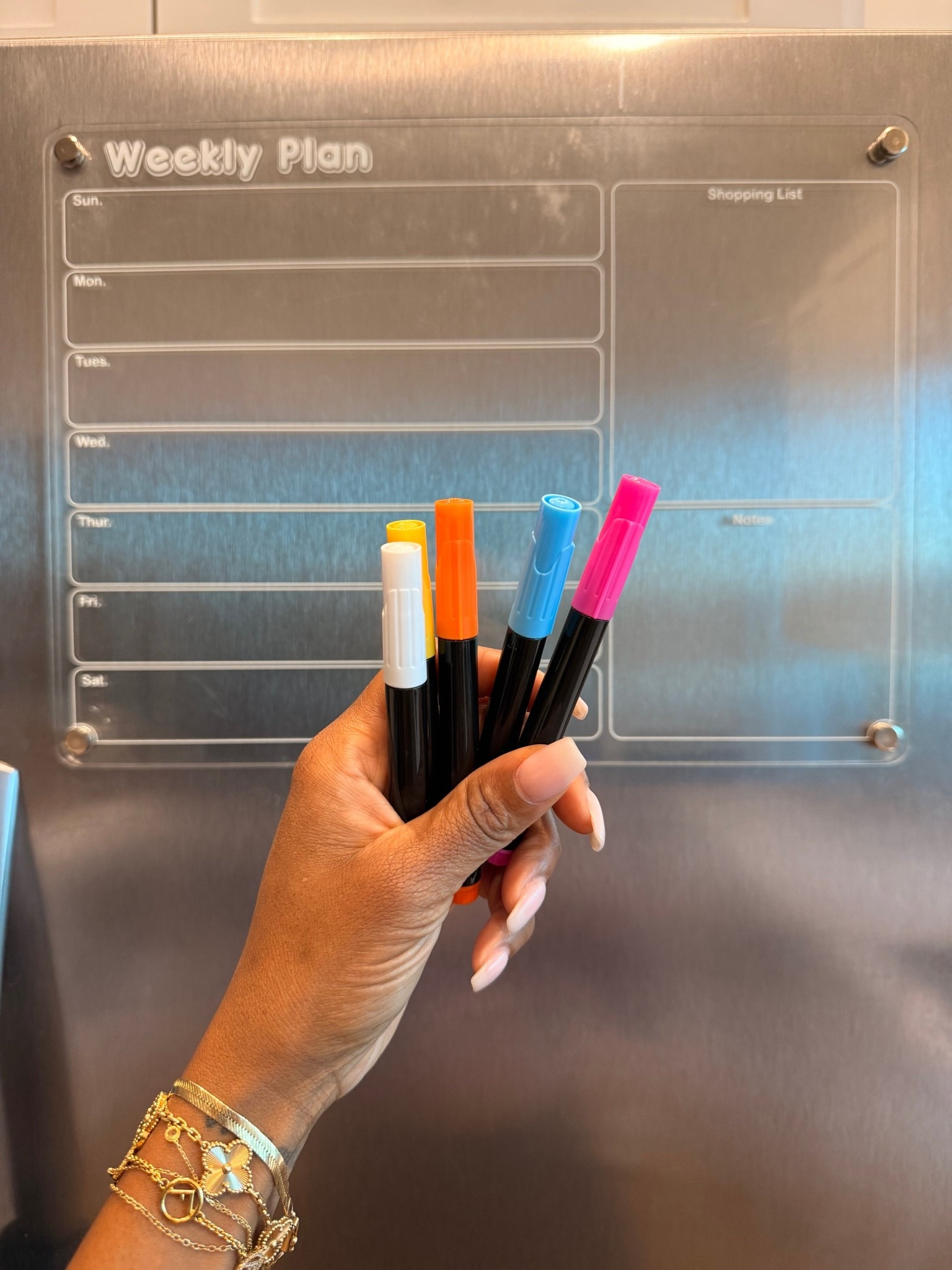 Scroll to shop! ✨ My favorite magnetic planner. Everything is linked below.👇🏾

Desliza para comprar. ✨ Mi planner magnético favorito.

📲 Download the free LTK app & follow me @kirasfashionfinds to shop all my daily finds.

#LTKvlog #LTKHome #LTKmomlife