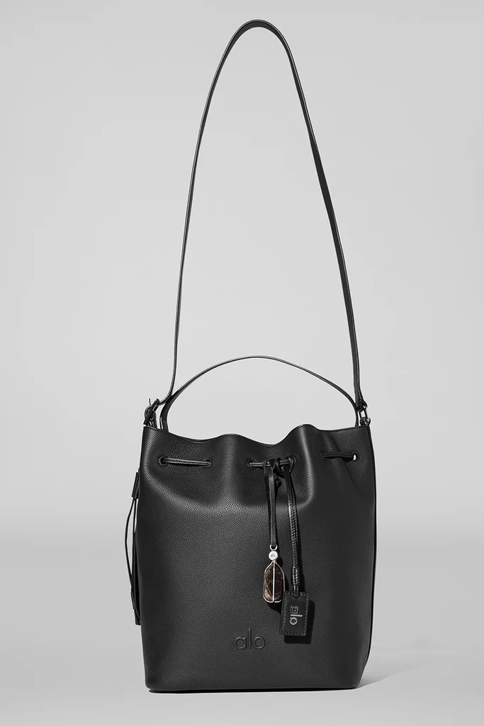 ALO Balance Bucket | Alo Yoga (US)