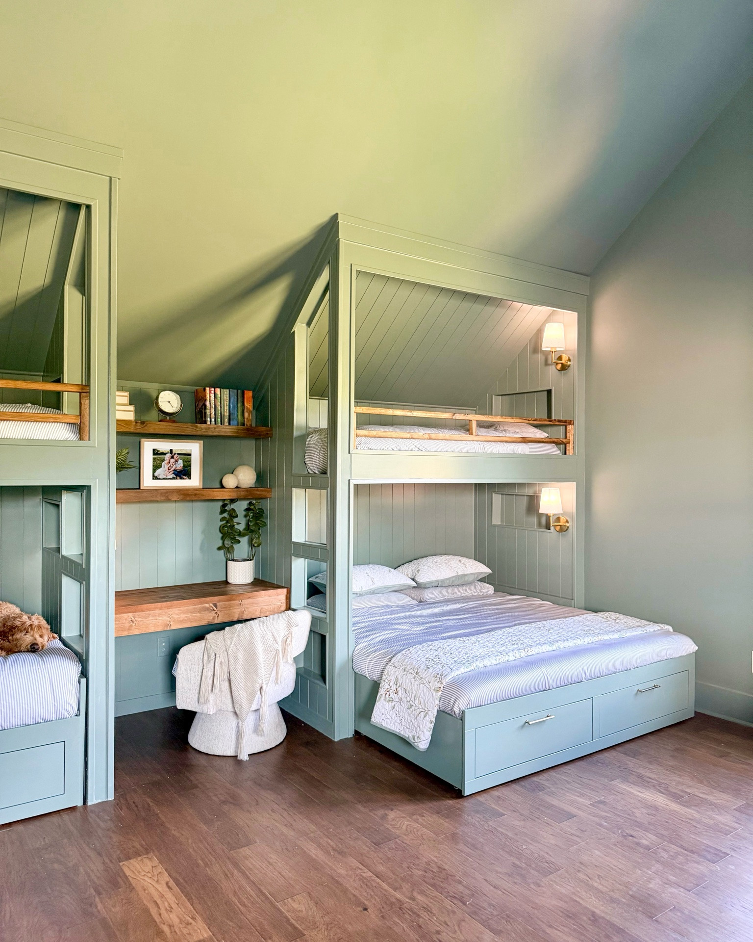 📸BUNKROOM still shots (and a few videos too)!

Huge shoutout and thanks to Sijo for the most perfect striped eucalyptus sheets and duvet covers for our bunks! I have a set of these sheets in my own room and love how soft and cooling they are, so I knew they’d be perfect for our bunkbeds! Use my code BRUNOANDLIBBY for 20% off sitewide!

I know some of you are looking for build details so stay tuned for that…and be sure to stick around as I finish up the rest of this bonus room transformation!

#LTKselfcare #LTKmomlife #LTKHome