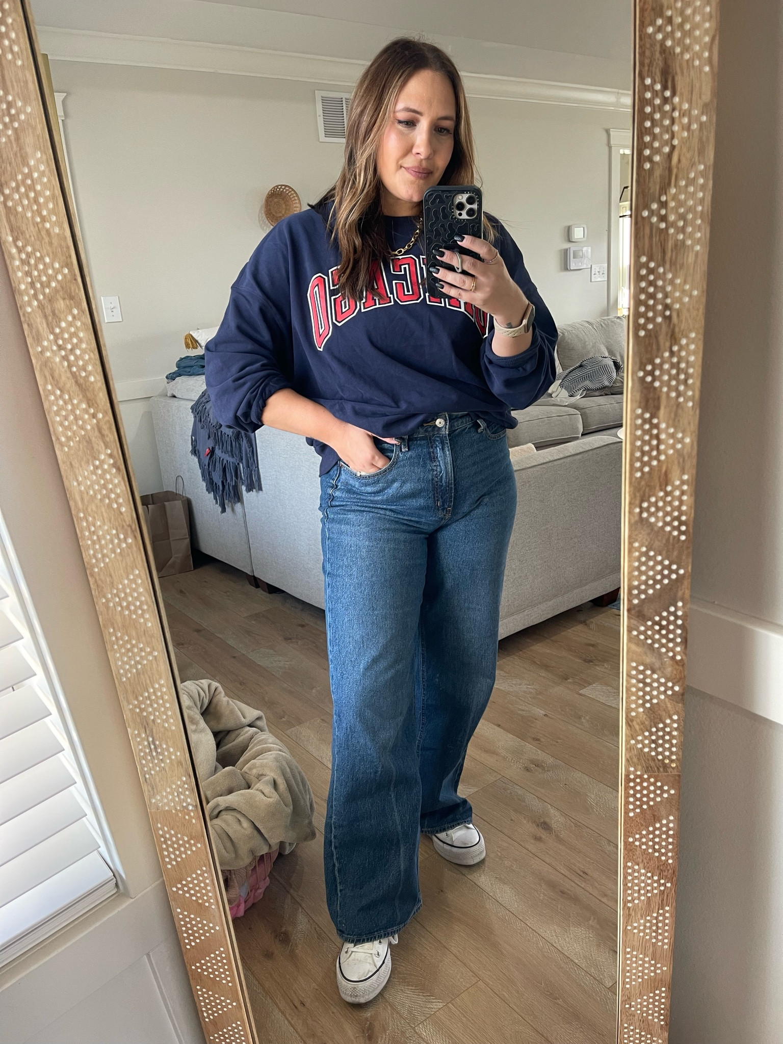 Old navy denim, wide leg jeans, Amazon sweatshirt, Amazon fashion.

Sweatshirt-large
Denim-size 10, tts 

#LTKcurves #LTKunder50 #LTKSeasonal