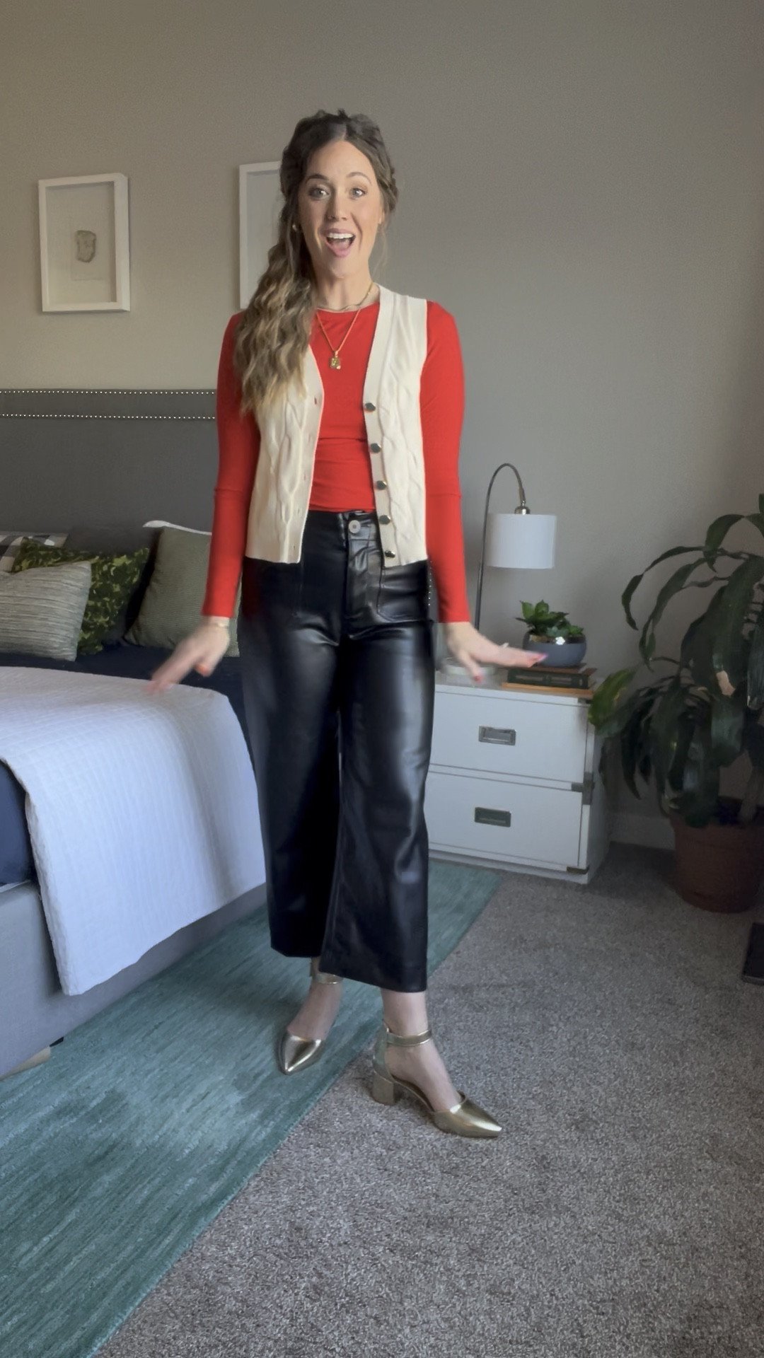 These leather pants are 30% off right now at Bohme! 

#LTKCyberWeek #LTKHoliday #LTKSeasonal