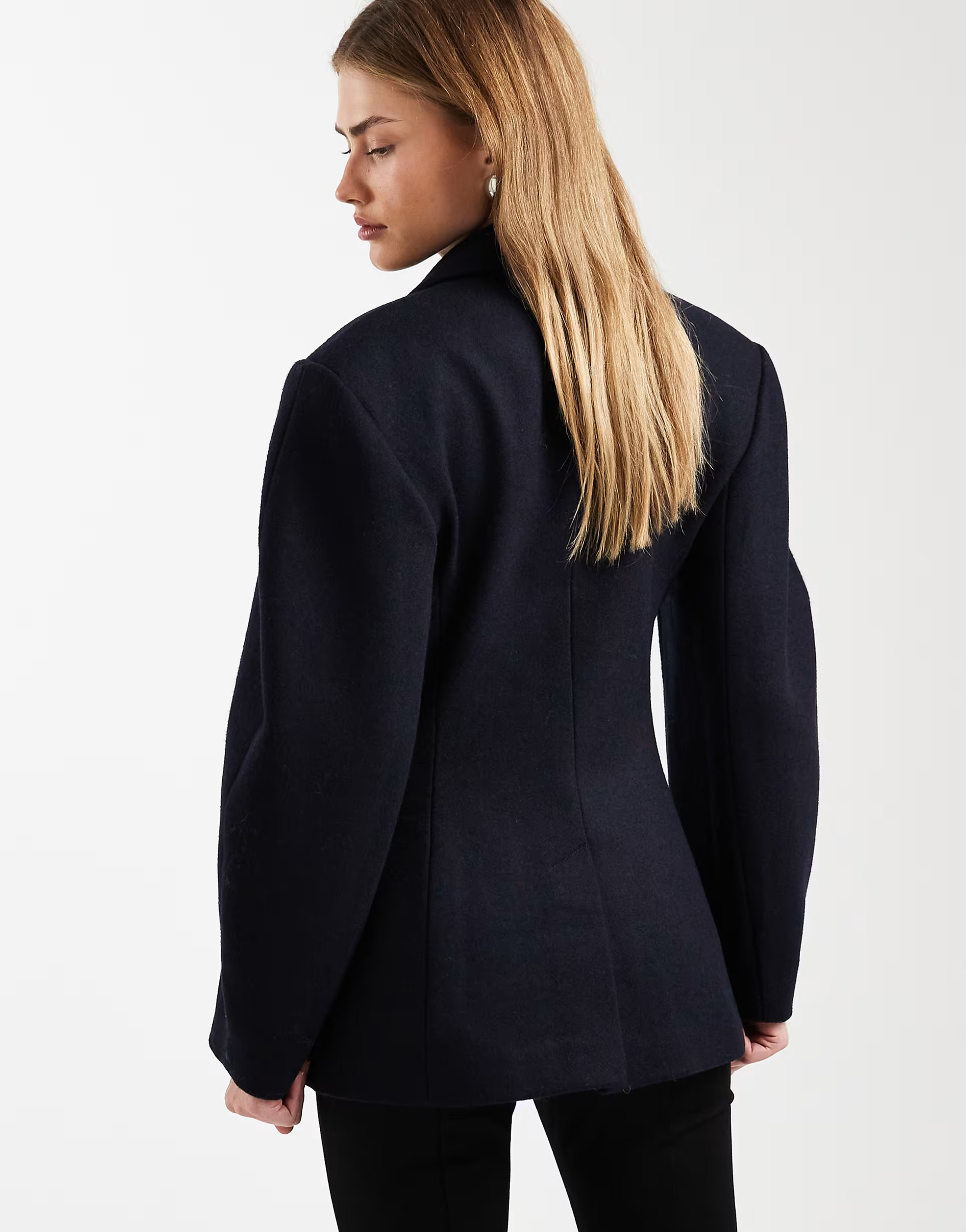 \u203a Anz\u00fcge und Einzelteile | ASOS (Global)
