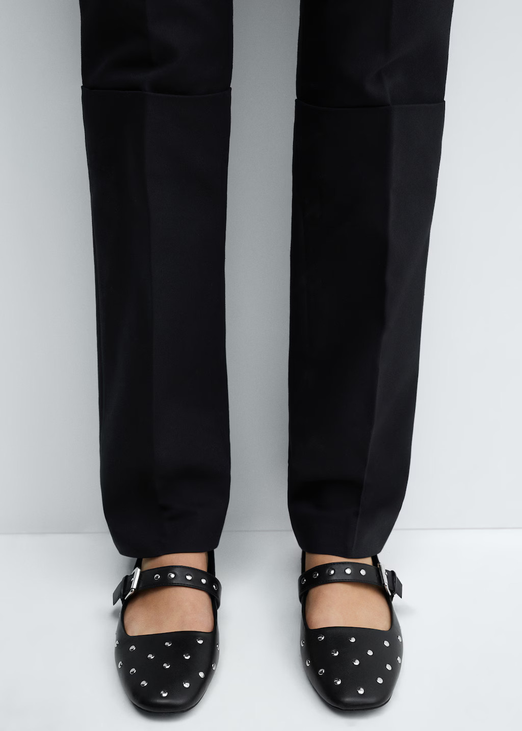 Studded ballet flats | MANGO (UK)