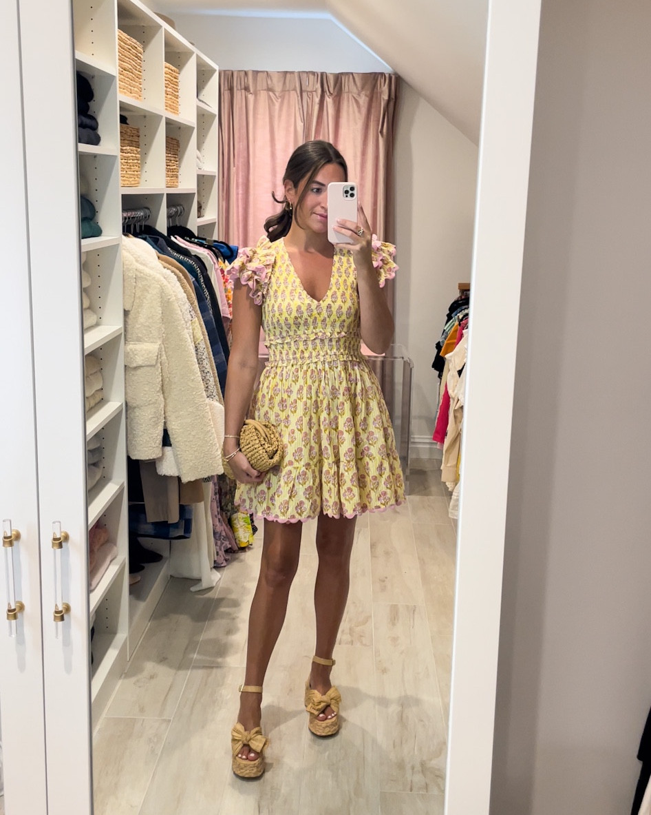 Size small

#LTKFind #LTKSeasonal #LTKstyletip