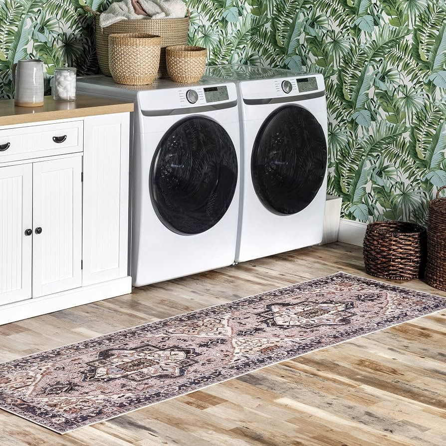 nuLOOM Sasha Machine Washable Medallion Runner Rug, 2' 6" x 8', Pink, Rectangular, 0.15" Thick | Amazon (US)