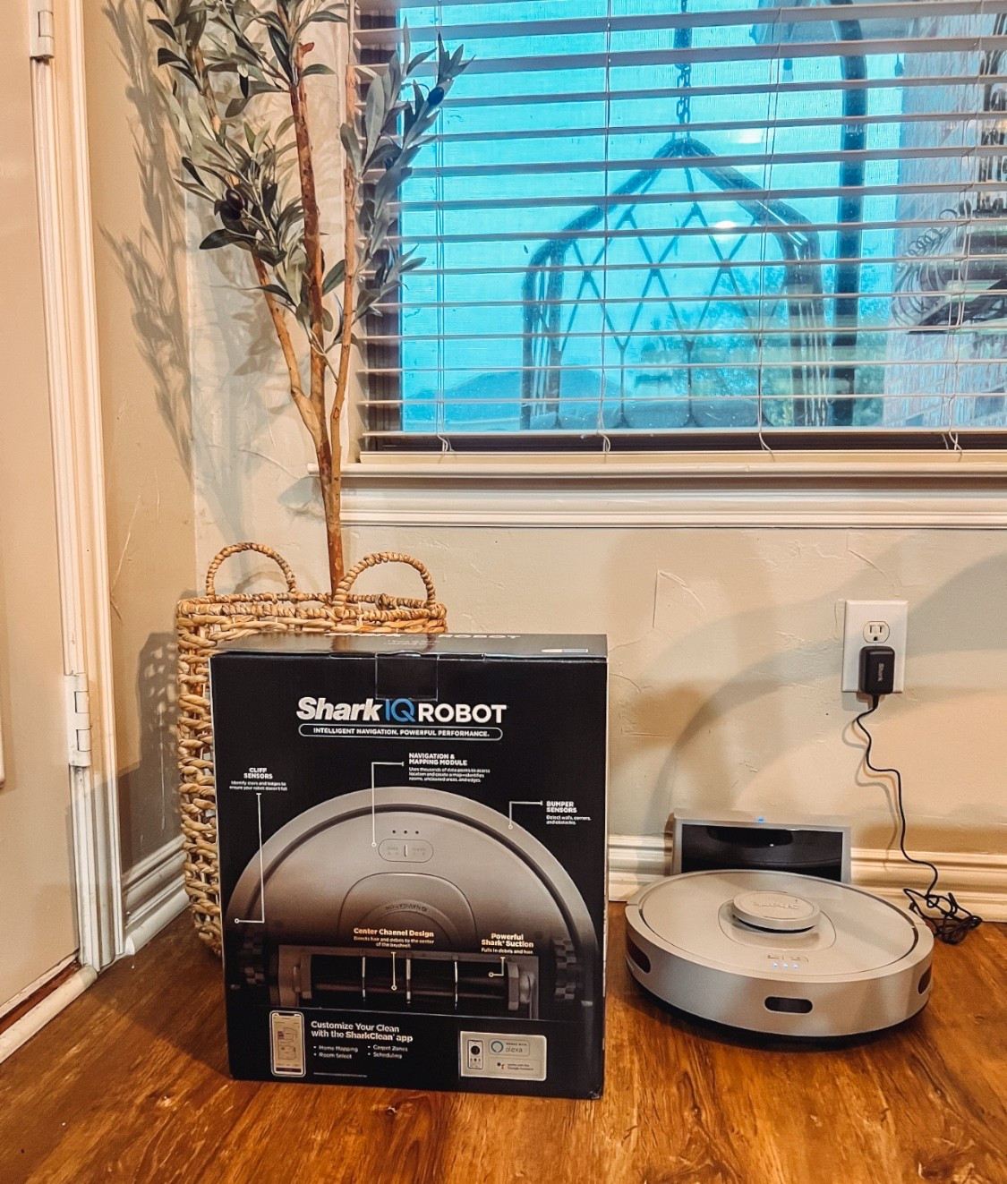 Shark robot vacuum on sale at @hsn.  Flex pay and free shipping. #lovehsn #ad #hsninfluencing  

#LTKHoliday #LTKGiftGuide #LTKHome