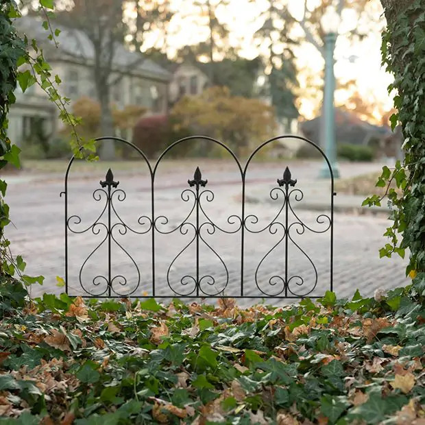 Ornate Black Metal Decorative Garden Fence | Antique Farm House