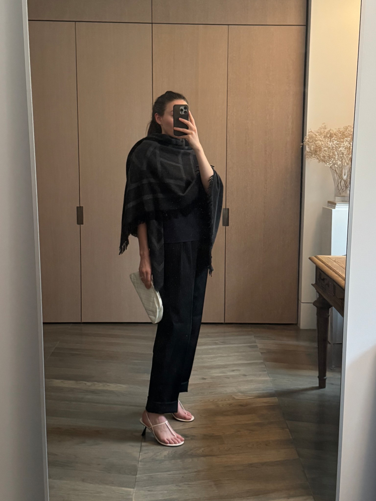 Feeling more like fall than summer 

#LTKShoeCrush #LTKItBag #LTKStyleTip