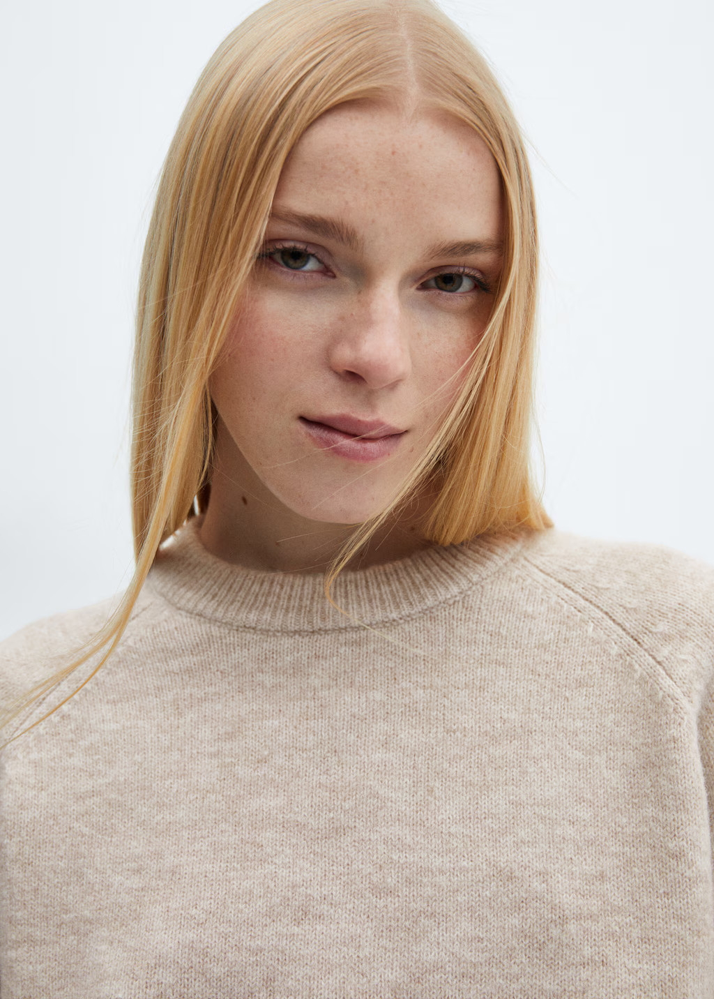 Round-neck knitted sweater - Women | MANGO USA | Mango (US/MX/AU)