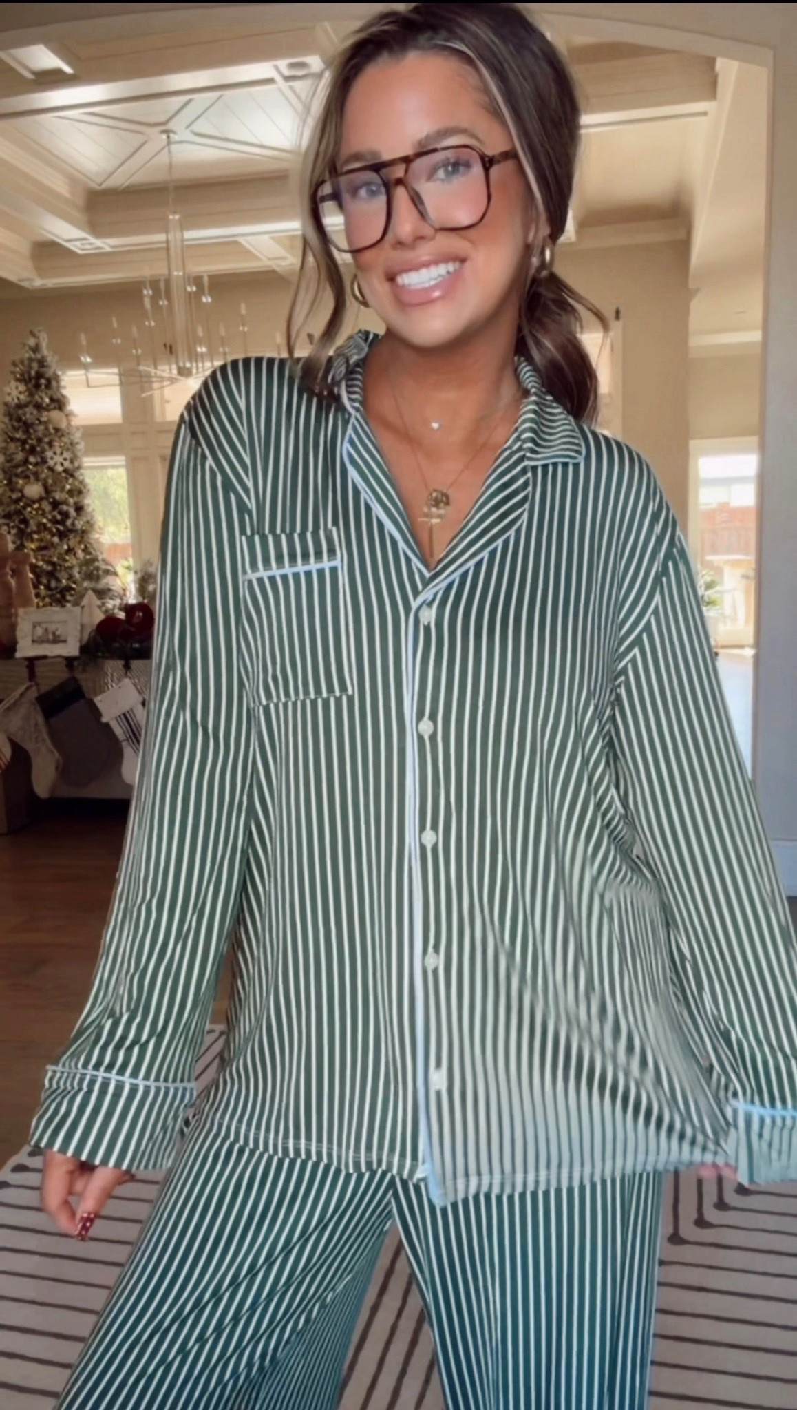 My favorite aerie pajamas 

#LTKHoliday #LTKFindsUnder50 #LTKSeasonal