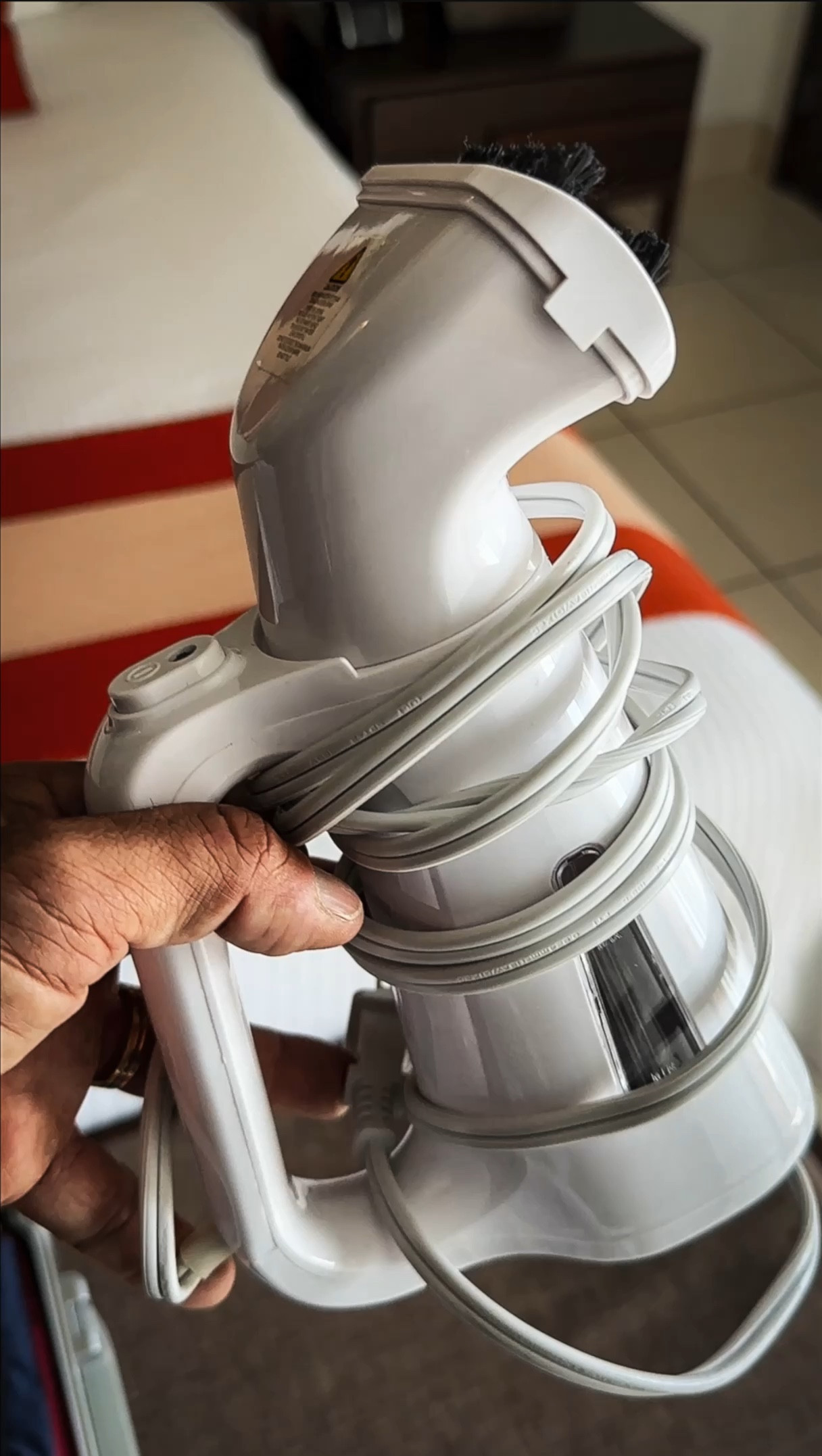 We care about style and fashion, so why aren’t we traveling with a mini steamer to make sure those pesky luggage wrinkles are no more?! I love this small and portable travel sized steamer and other great hacks that make our journeys just a bit easier! Take a look 👀🌎🛩️

#LTKFindsUnder50 #LTKVideo #LTKTravel