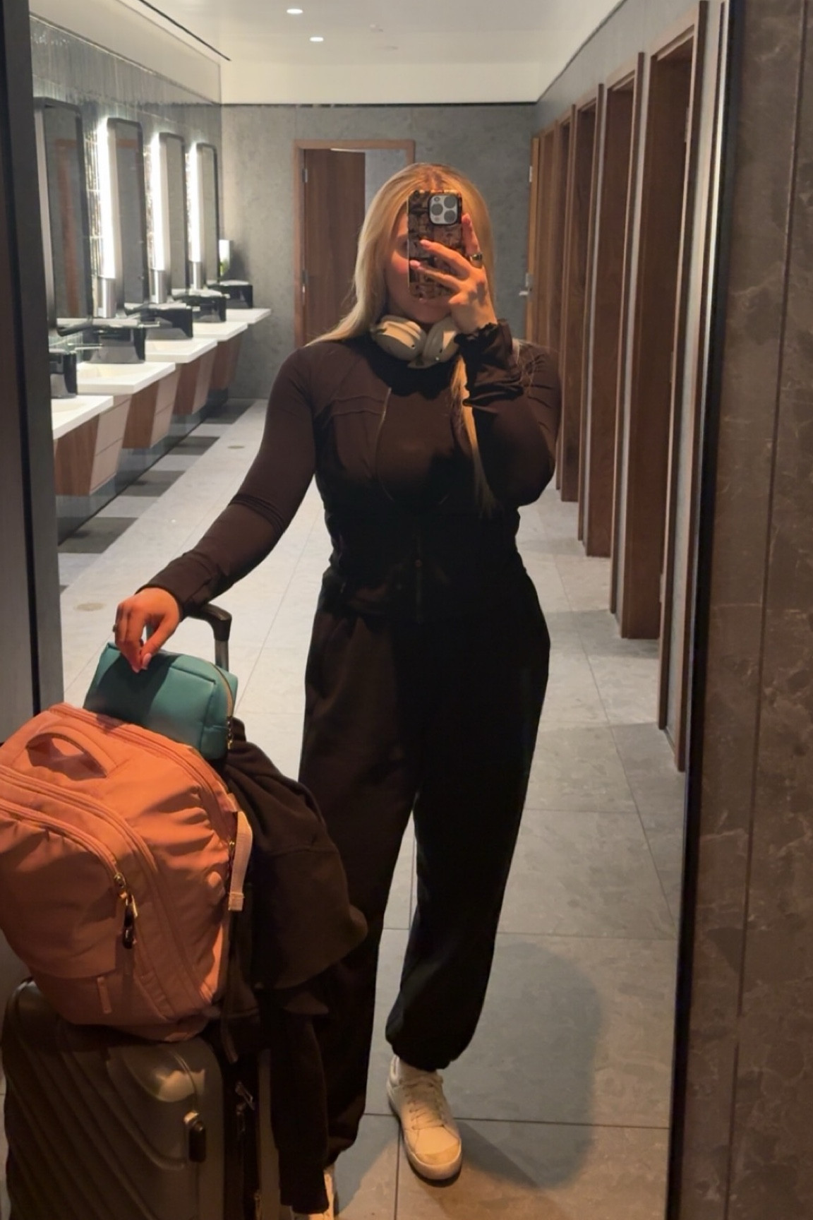 Travel Fit 🫶🏼

#LTKTravel #LTKFitness #LTKActive