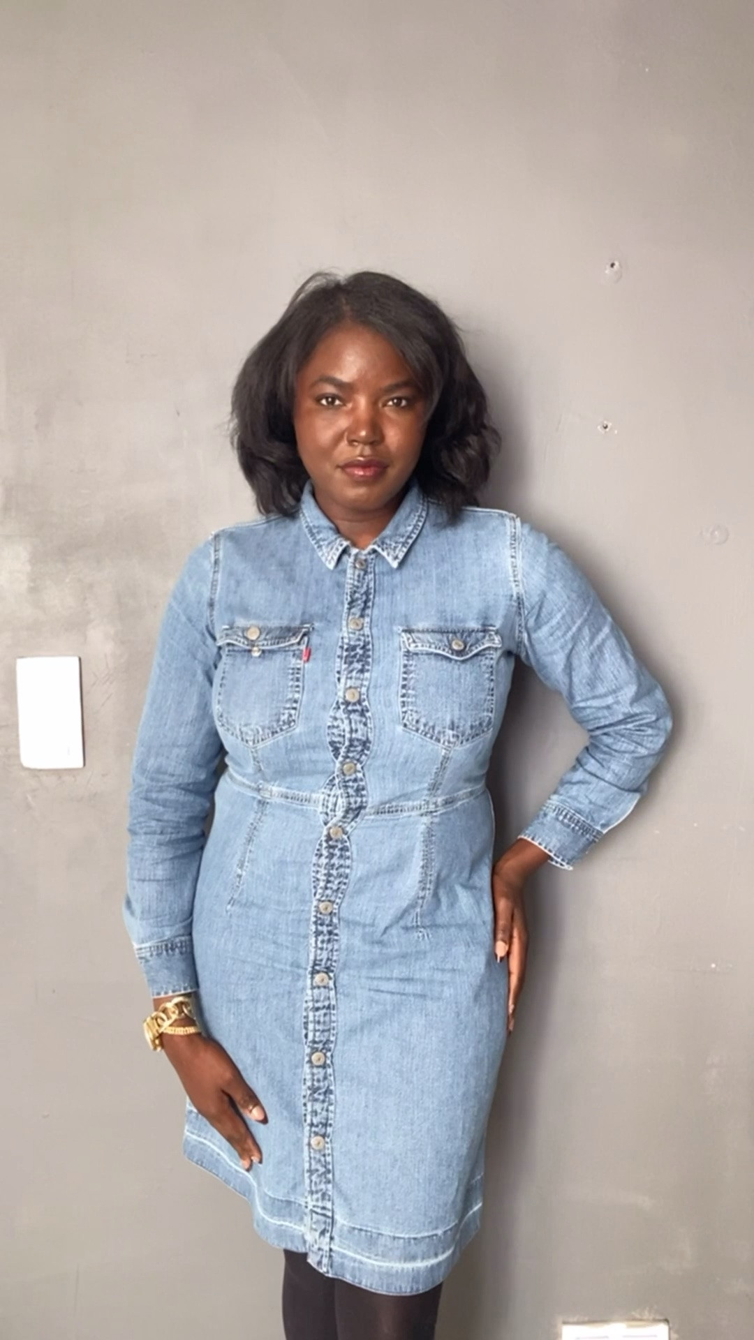 Une sublime robe-chemise en jean parfait pour ses sorties en ville au printemps.

#LTKstyletip #LTKspring #LTKeurope