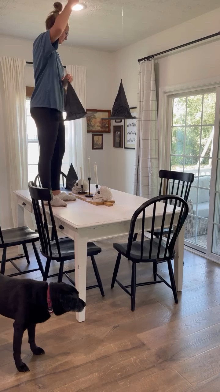 ✨Floating candles straight out of Hogwarts! These DIY Harry Potter-inspired candles add the perfect magical touch to any space. Who else is ready for spooky season?!? Comment “CANDLES” for the link! #harrypotterasthetic #floatingcandles #harrypotterdiy

#LTKSeasonal #LTKHome #LTKFallSale