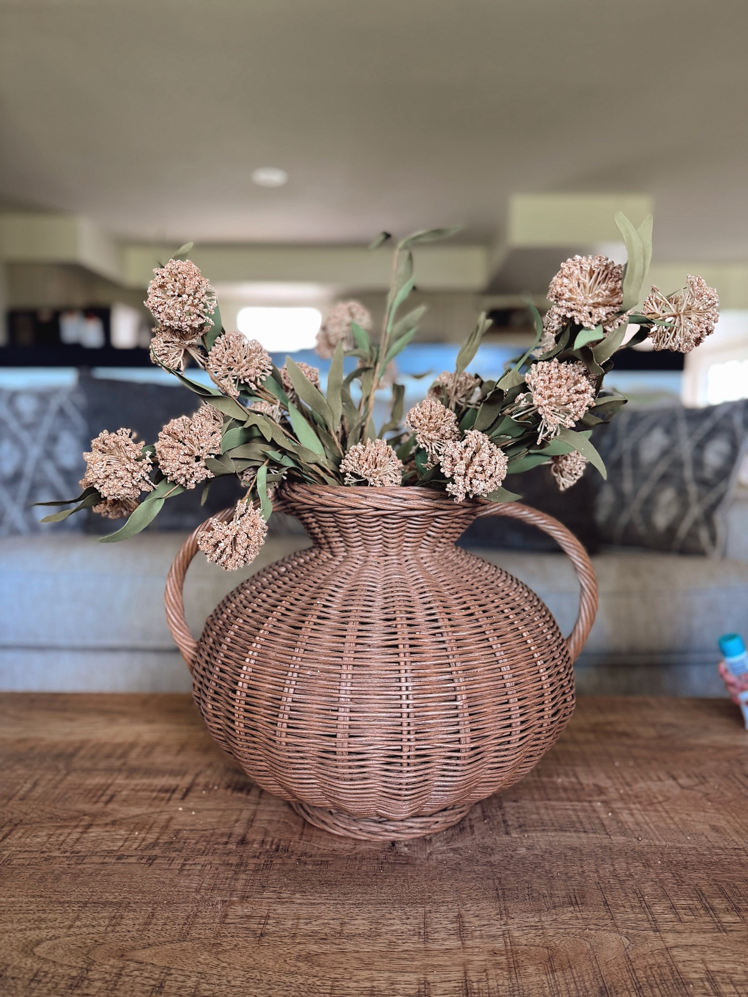 The Antonia Vase—aka the unicorn of vases from McGee & Co.—is finally on sale 🙌
She’s one of their most popular, most pinned, most purchased statement pieces. Usually a major splurge, but with 30% off, it’s the perfect time to invest in a piece you’ll style forever. Link in bio/shop my LTK to snag it before it sells out.
#McGeeAndCo #AntoniaVase #LaborDaySale #HomeStyleEdit