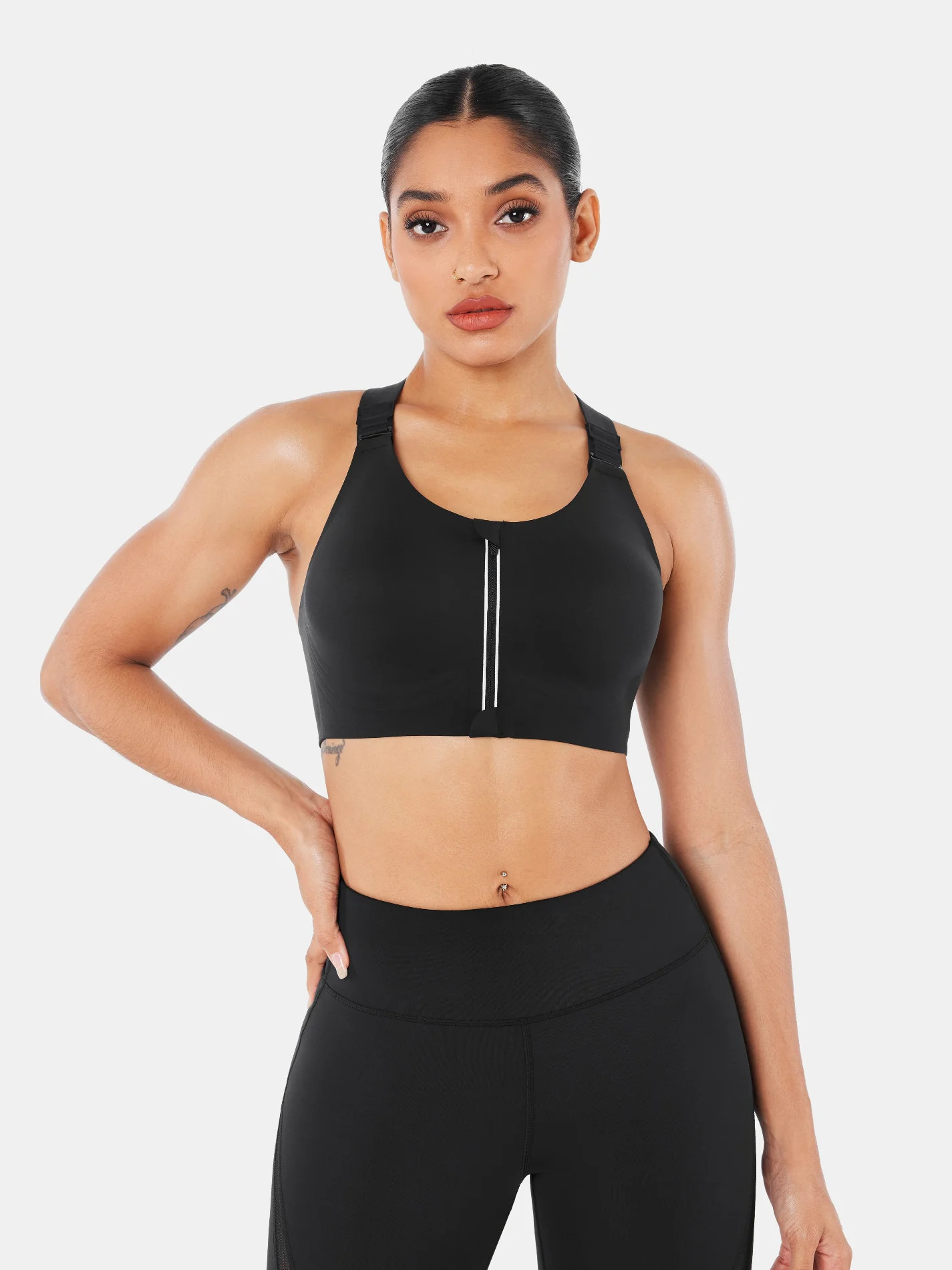 SpeedDry Front Zip Sports Bra | Fanka INT