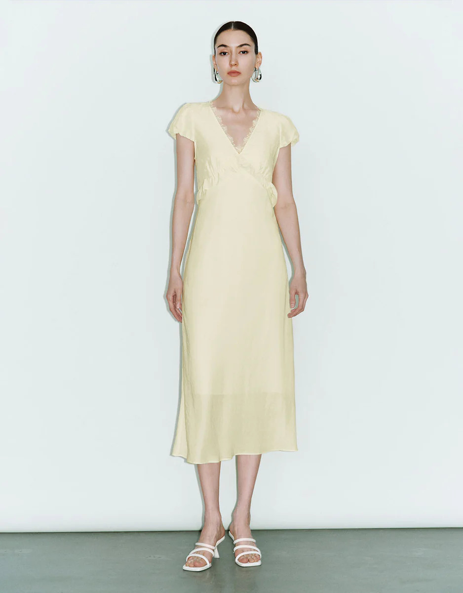 V-Neck Midi A-Line Dress | Urban Revivo