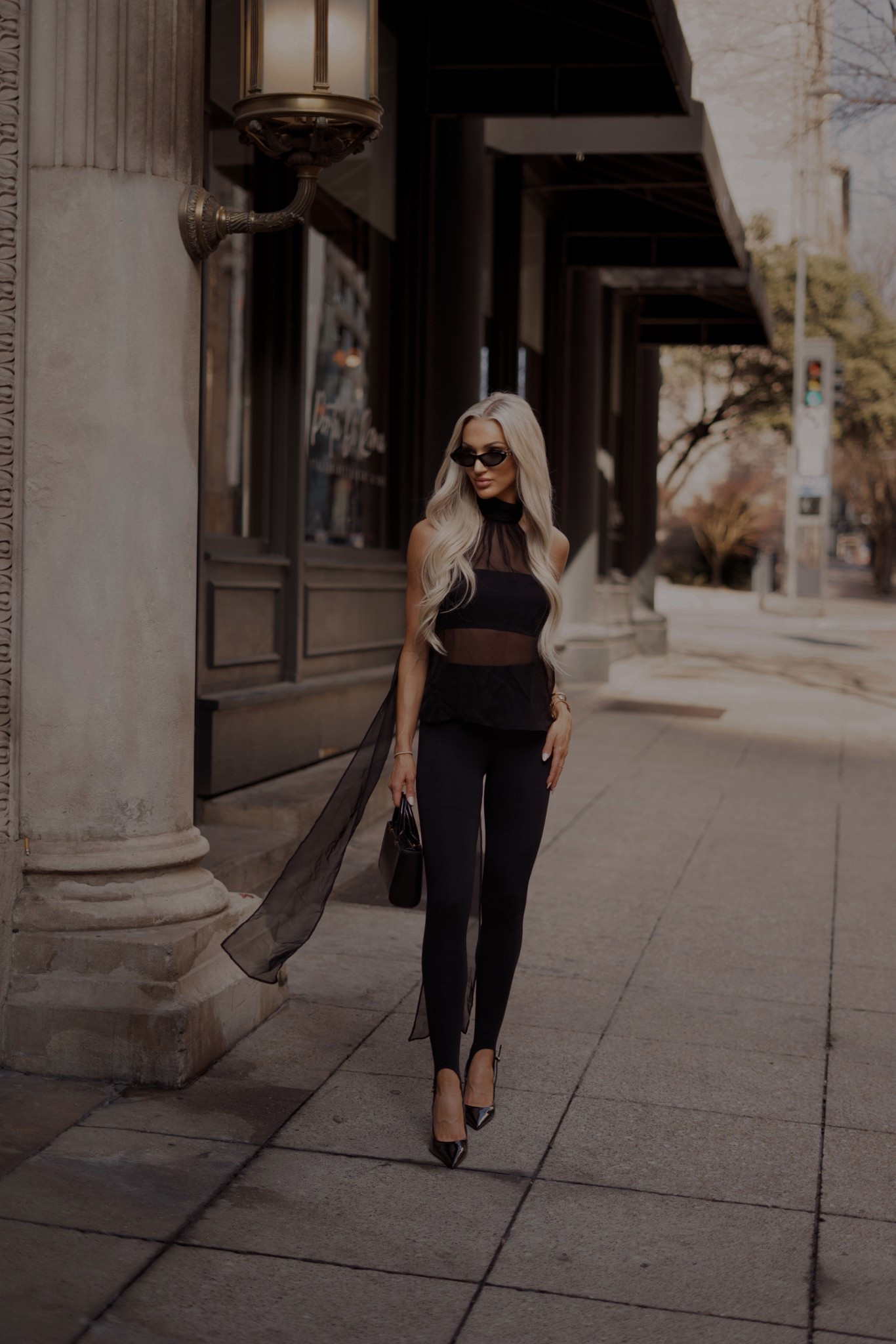 CBK style 🖤 
The most flattering, classic outfit￼ influenced by Caroline Besette Kennedy. The icon lives on.
Wearing xs leggings and top!
