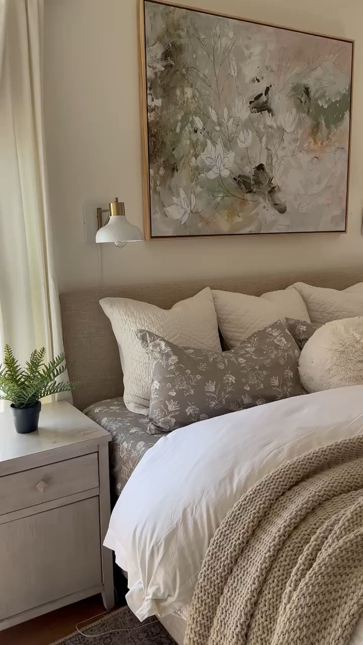 spring bedroom// spring decor// spring bedding// bright bedding// flower bedding // CODE for artwork discount: SHEGAVEITAGO #LTKhome

#LTKSeasonal #LTKVideo