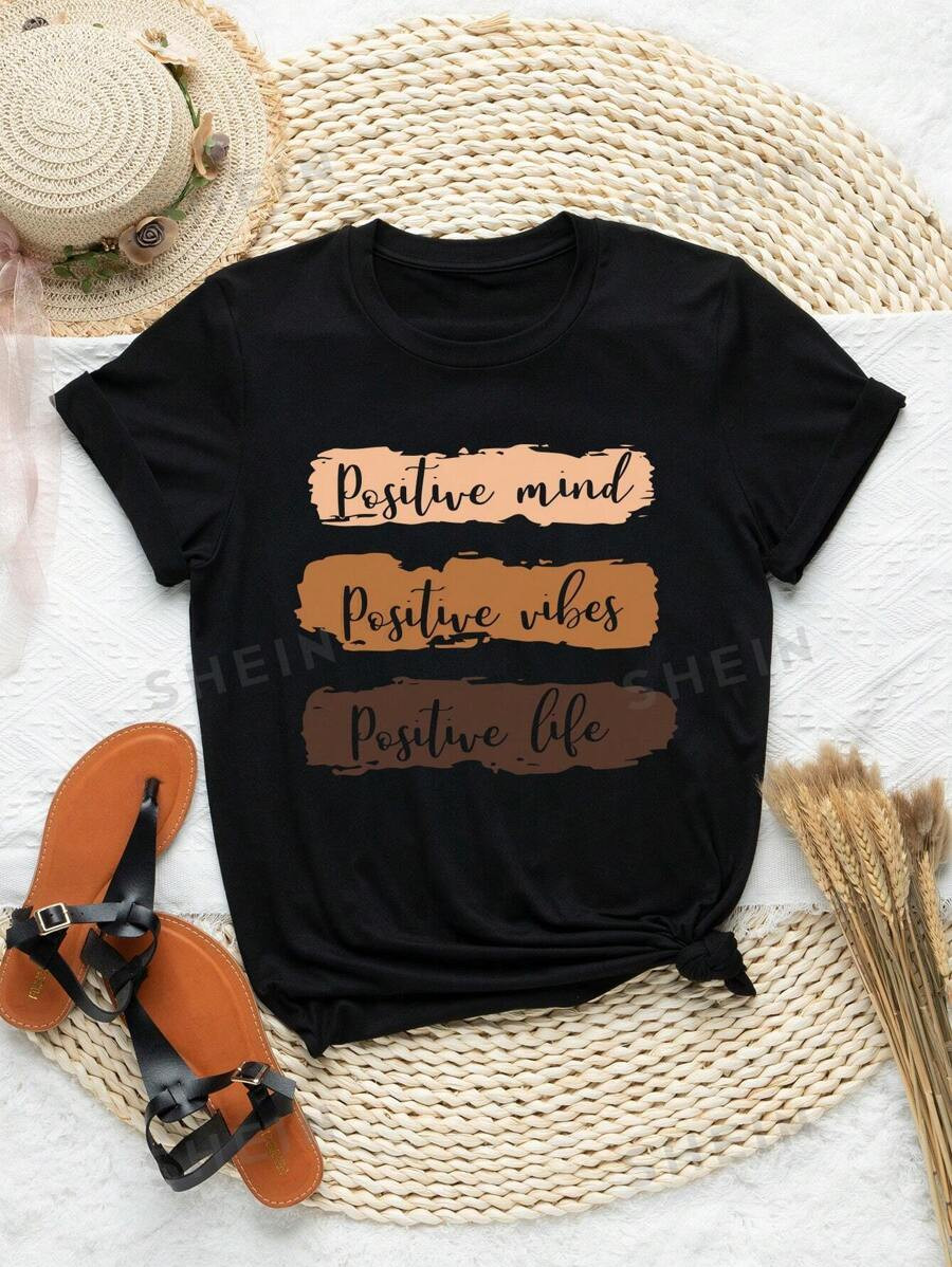 SHEIN LUNE Plus Christmas Letter Graphic Tee | SHEIN