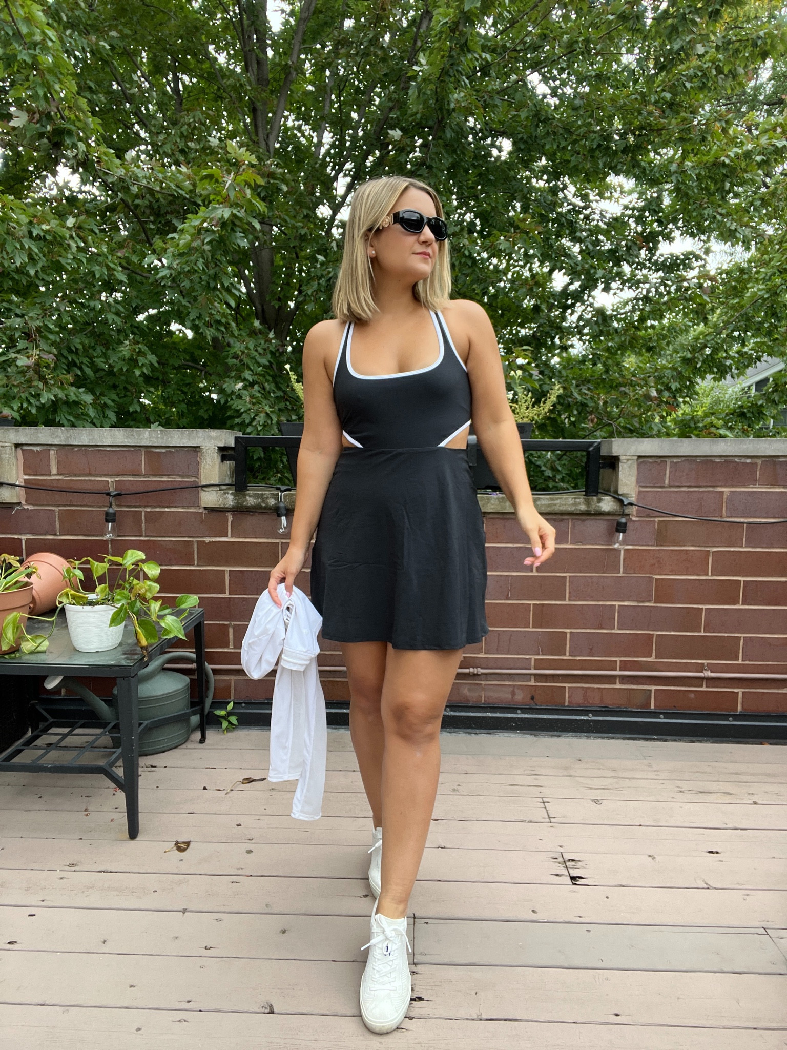 Meredith Blake outfit - wearing a regular small! 

#LTKsalealert #LTKunder100 #LTKfit
