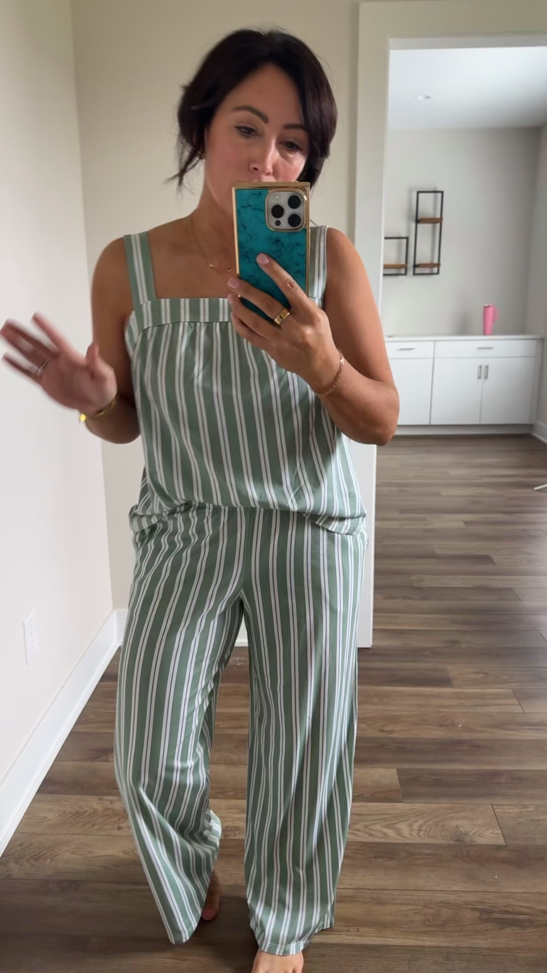 WALMART TRY ON
• medium set 
true to size 

#LTKootd #LTKdayinmylife #LTKgrwm