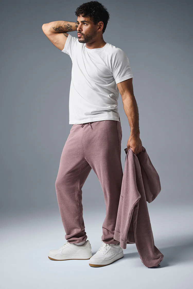 Chill Vintage Wash Sweatpant | Alo Yoga (US)