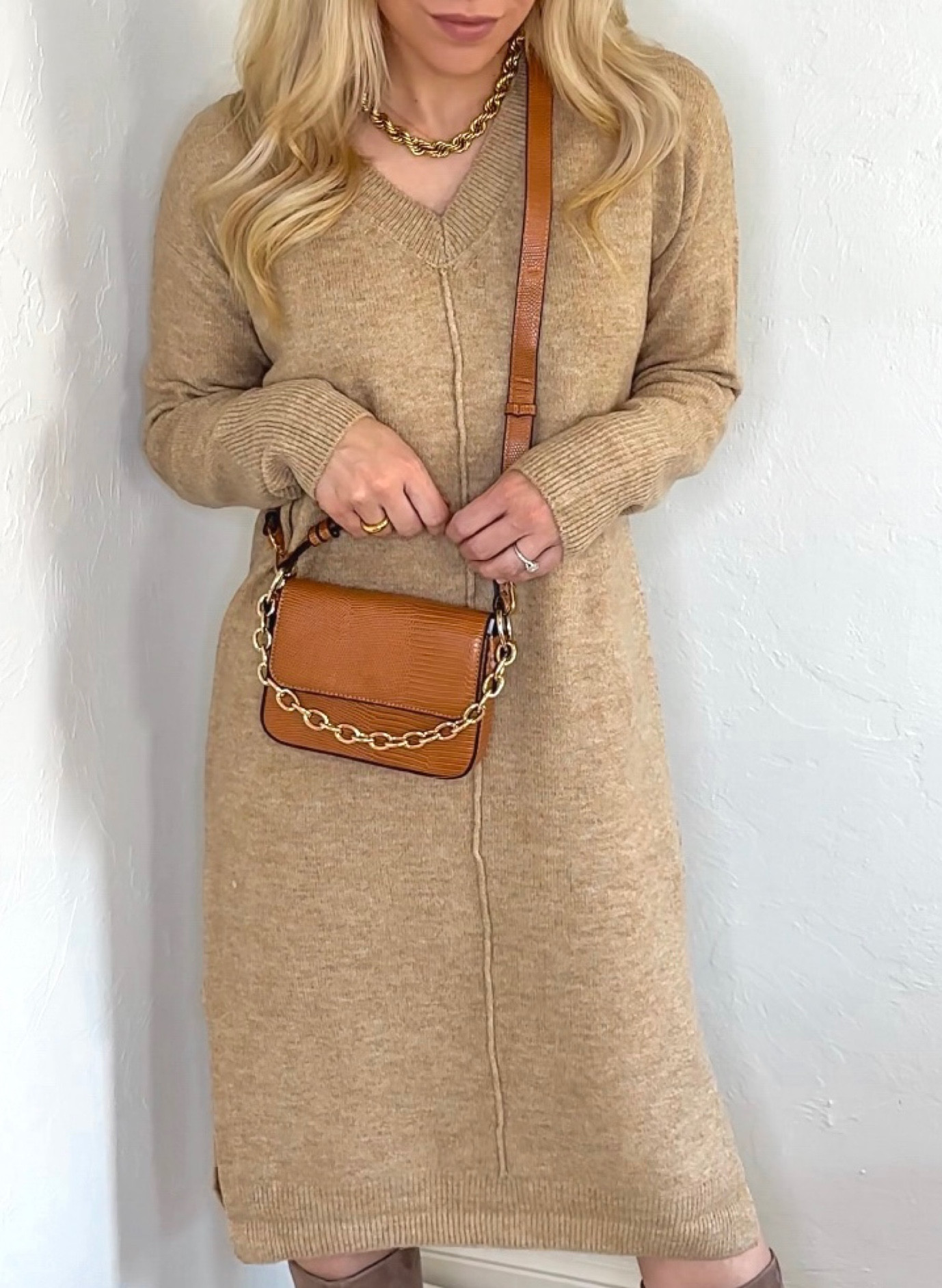 Sweater dress
Dress

Sweater 
Fall Sweater 
Fall outfits 
Fall outfit 
#ltkseasonal 
#ltku
#ltkstyletip 

#LTKitbag #LTKfindsunder100