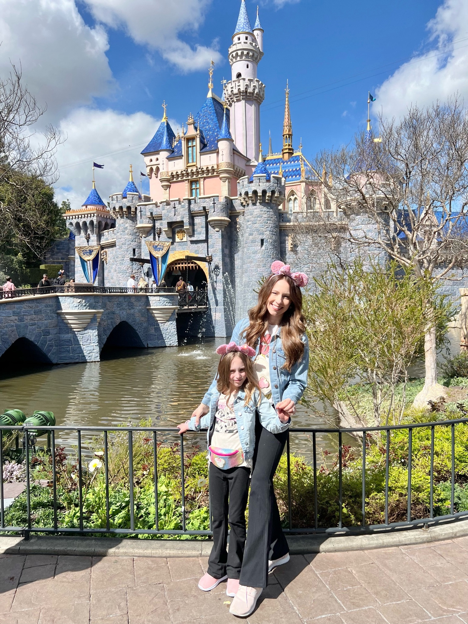 Mama and Minnie matching Disneyland or
Magic Kingdom looks!
Cute and comfy and ready for a day at the parks.
Mostly on Target and Amazon!
#disneyland #disneyworld #mamaandmini #minniemouse #disneystyle #disneybound

#LTKkids #LTKtravel #LTKfamily