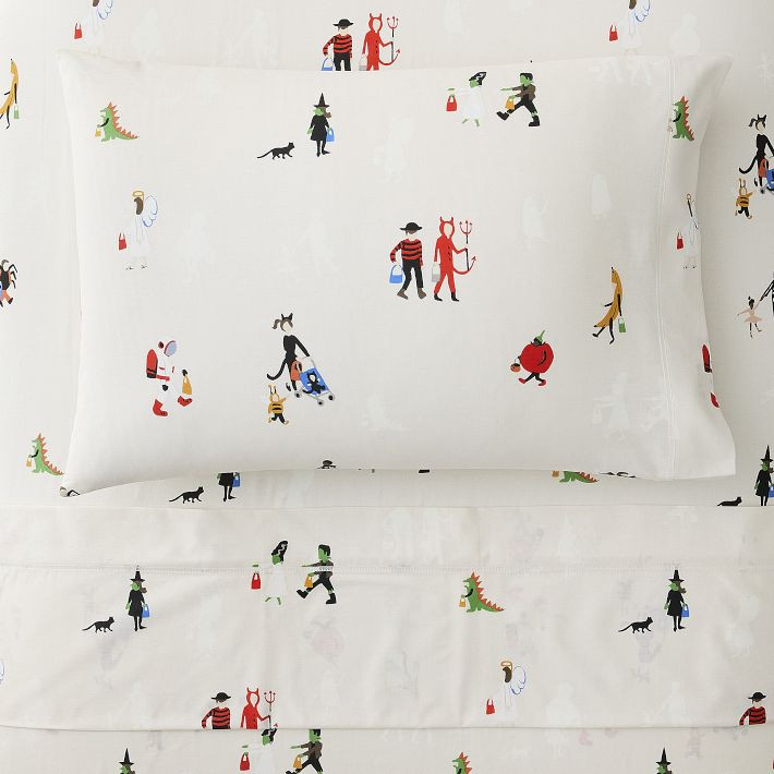 Trick or Treat Glow-in-the-Dark Sheet Set | West Elm (US)