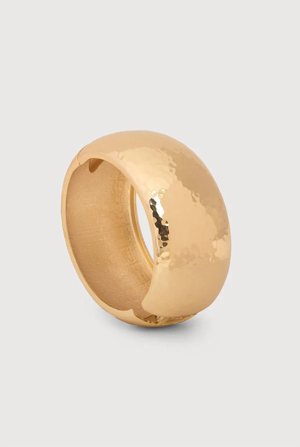 Hammered Metal Bracelet | Saachi