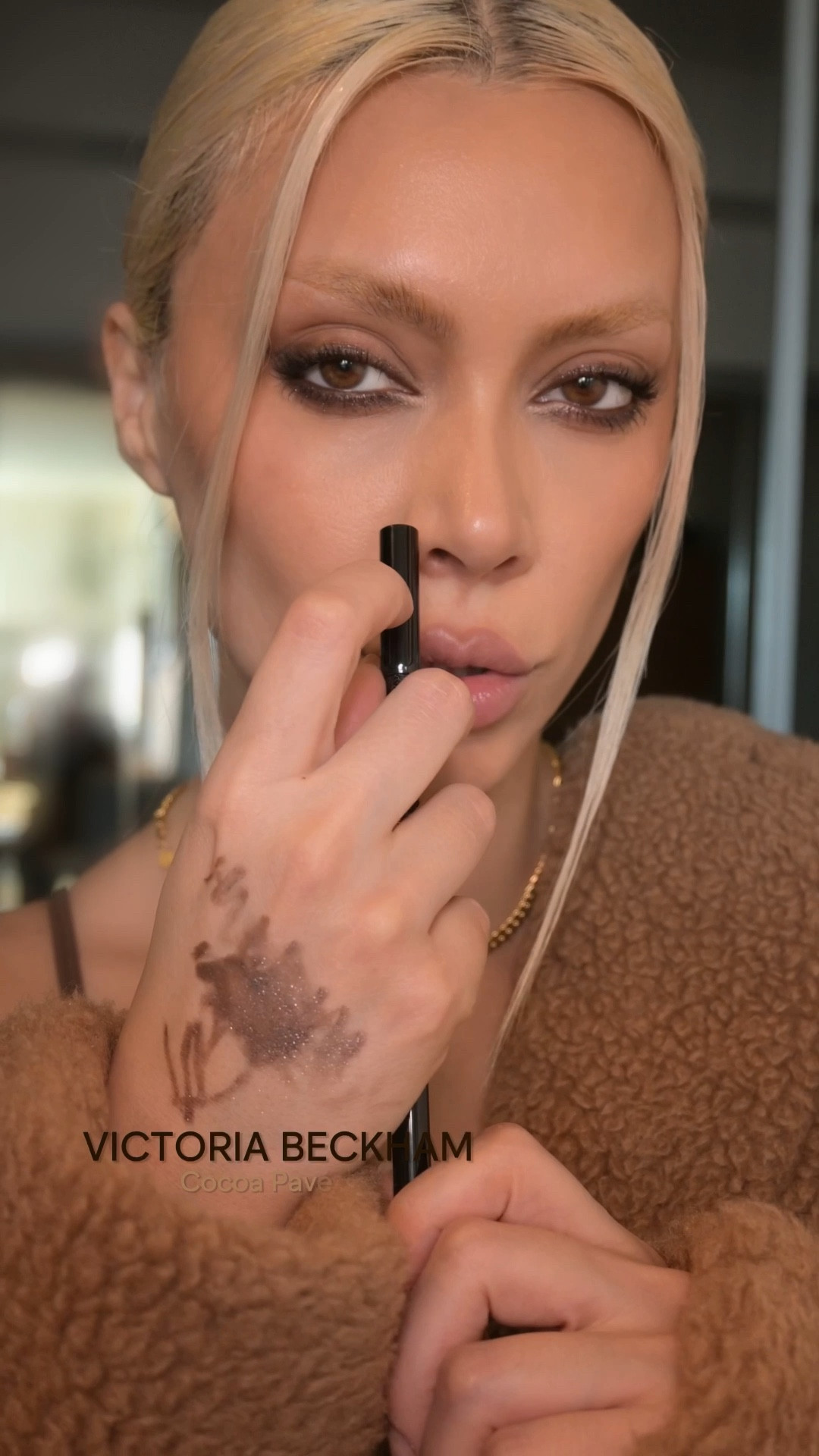 The Victoria Beckham Beauty Satin Kajal Liner in Cocoa Pavé is truly one of the best brown eyeliners I’ve ever used. 🤎 It’s clean, vegan, cruelty-free, and the formula is unbelievably creamy, it glides, smudges, and sets into the softest, most flattering smoky line.
Cocoa Pavé is the perfect rich brown for enhancing brown eyes, giving that effortless soft glam look without ever tugging or fading.

If you love clean beauty, soft glam makeup, brown eyeliner, or a smooth, blendable kajal, this one is a must-have in your makeup bag.

Victoria Beckham Beauty, Satin Kajal Liner, Cocoa Pavé, clean beauty eyeliner, vegan eyeliner, cruelty-free makeup, brown eyeliner for brown eyes, soft glam essentials, everyday makeup favorites, long-lasting eyeliner, creamy eyeliner, clean makeup routine.

#LTKbeauty #LTKgiftguide #LTKdatenight