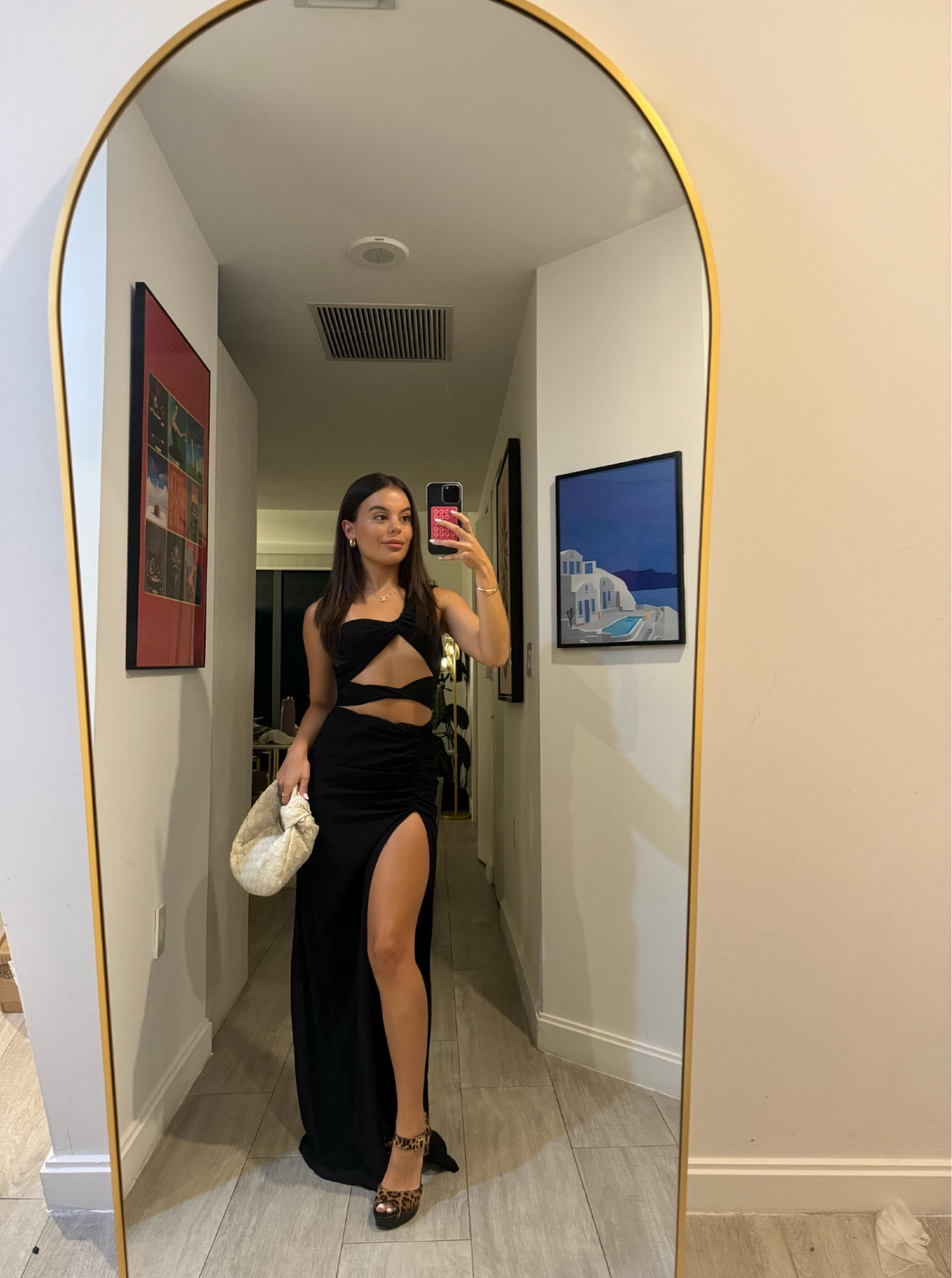 Sexy chic black dress 🖤

#LTKfindsunder100 #LTKparties #LTKGala
