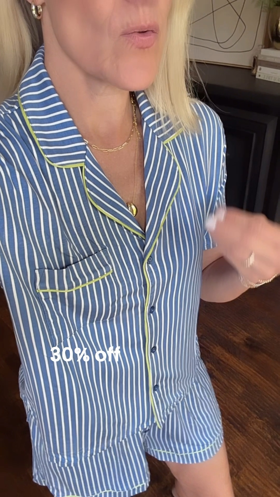 These @Aerie pajamas are currently 30% off! This rarely happens, the pajamas are not usually included in the sale.

They are extremely soft, and fit through two sides.
Come in several colors and patterns ￼

#LTKselfcare #LTKgrwm #LTKOver40