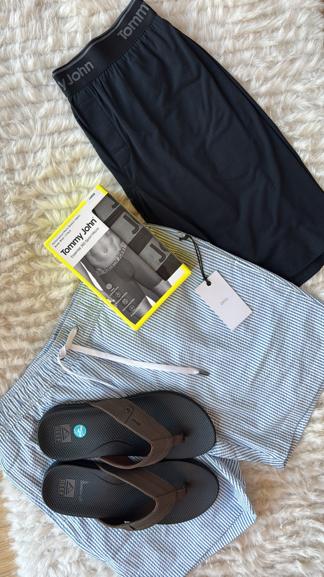 Father’s Day deals on the brands he loves at almost 70% off!!
The @onia swim trunks fit tts and are sooo nice! Retail price was $175 save 68% 
Tommy John’s all the guys love them! I found lounge/sleep shorts too! Big savings 
And my hubs asked for these - he says they’re the most comfy!! Under $40

#LTKMens #LTKSaleAlert #LTKOver40