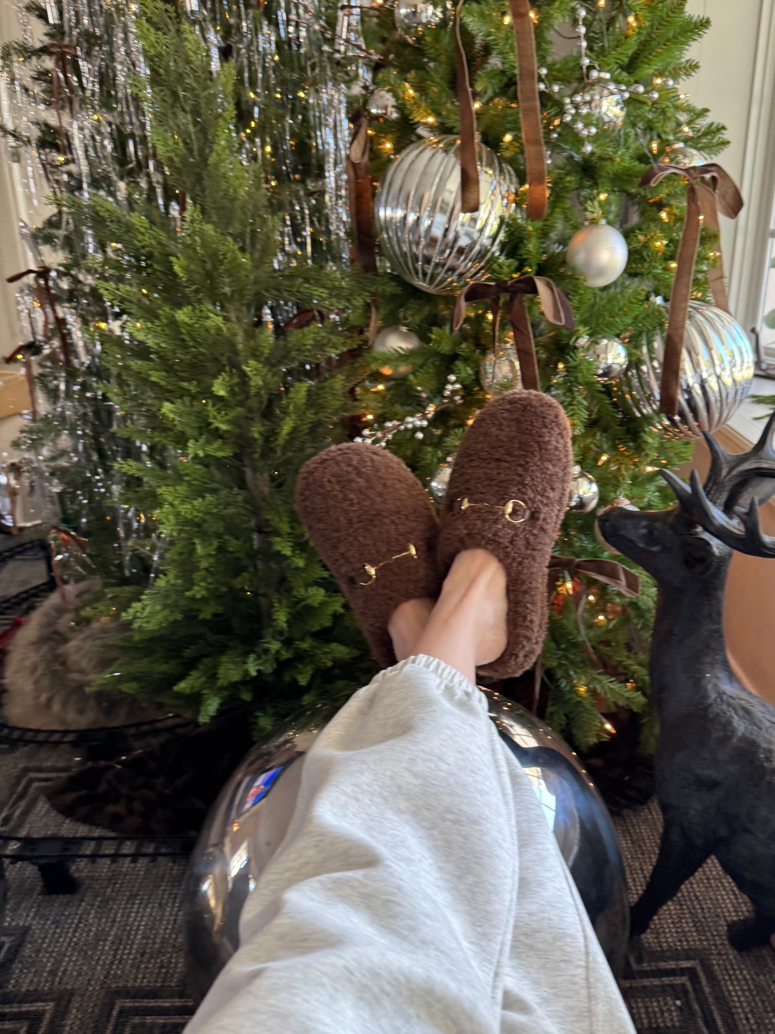 The absolute coziest fuzzy horse but slippers 🧸🤎✨🐴

#LTKHoliday #LTKGiftGuide #LTKmomlife