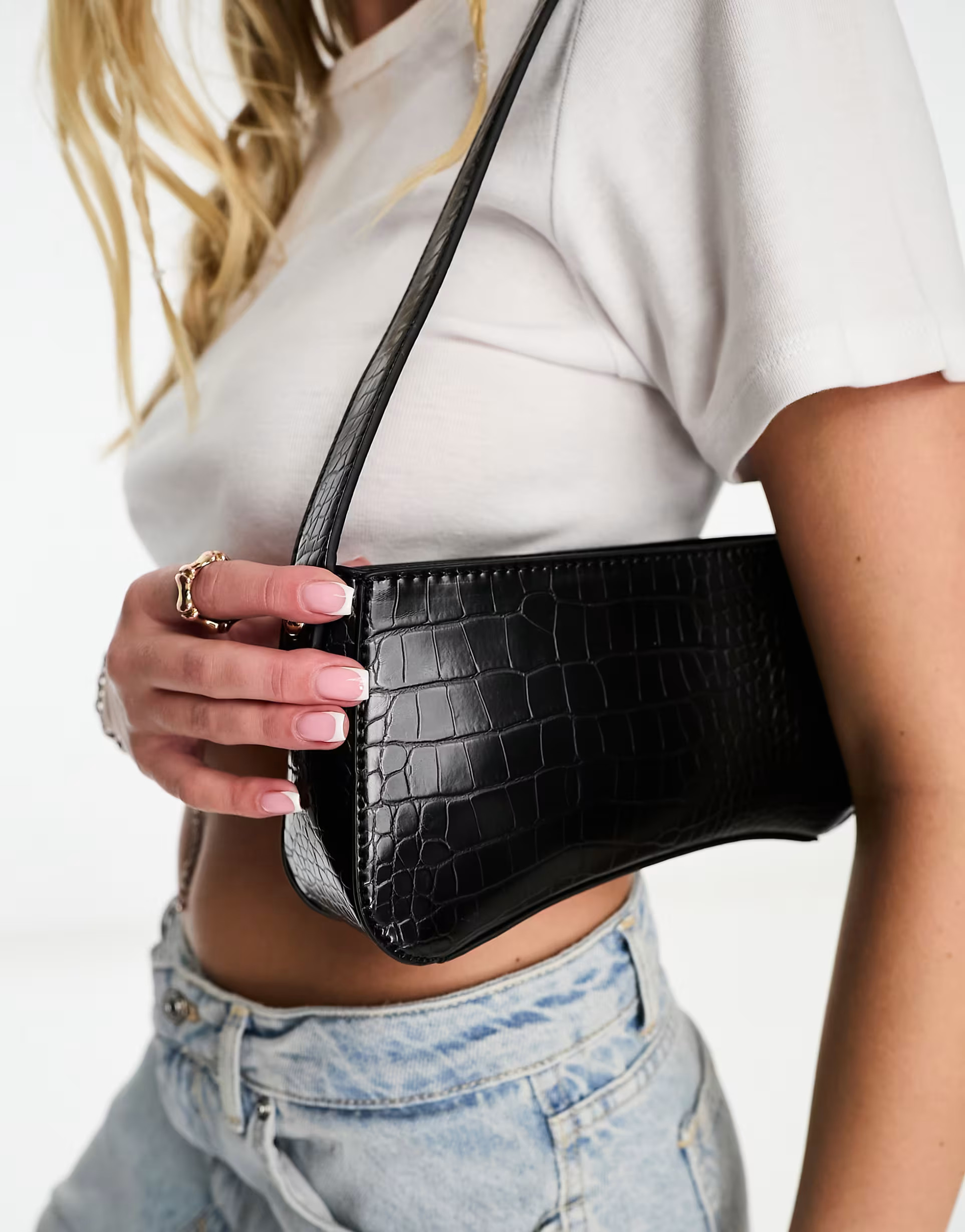 ASOS DESIGN curved base 90s croc shoulder bag in black | ASOS | ASOS (Global)
