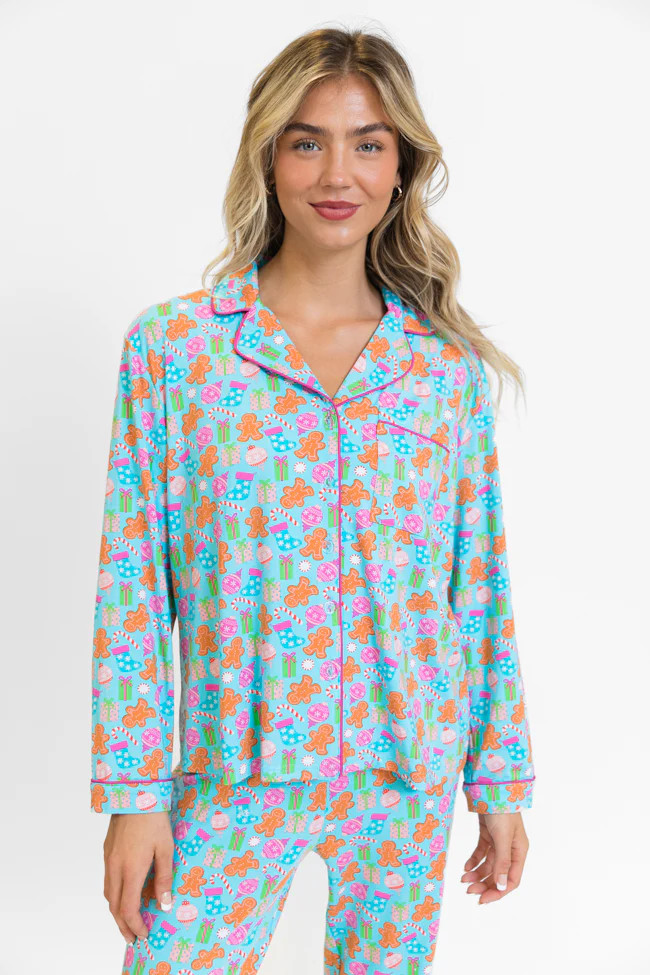 Under The Stars in Christmas Cheer Long Sleeve Bamboo Pajama Top | Pink Lily