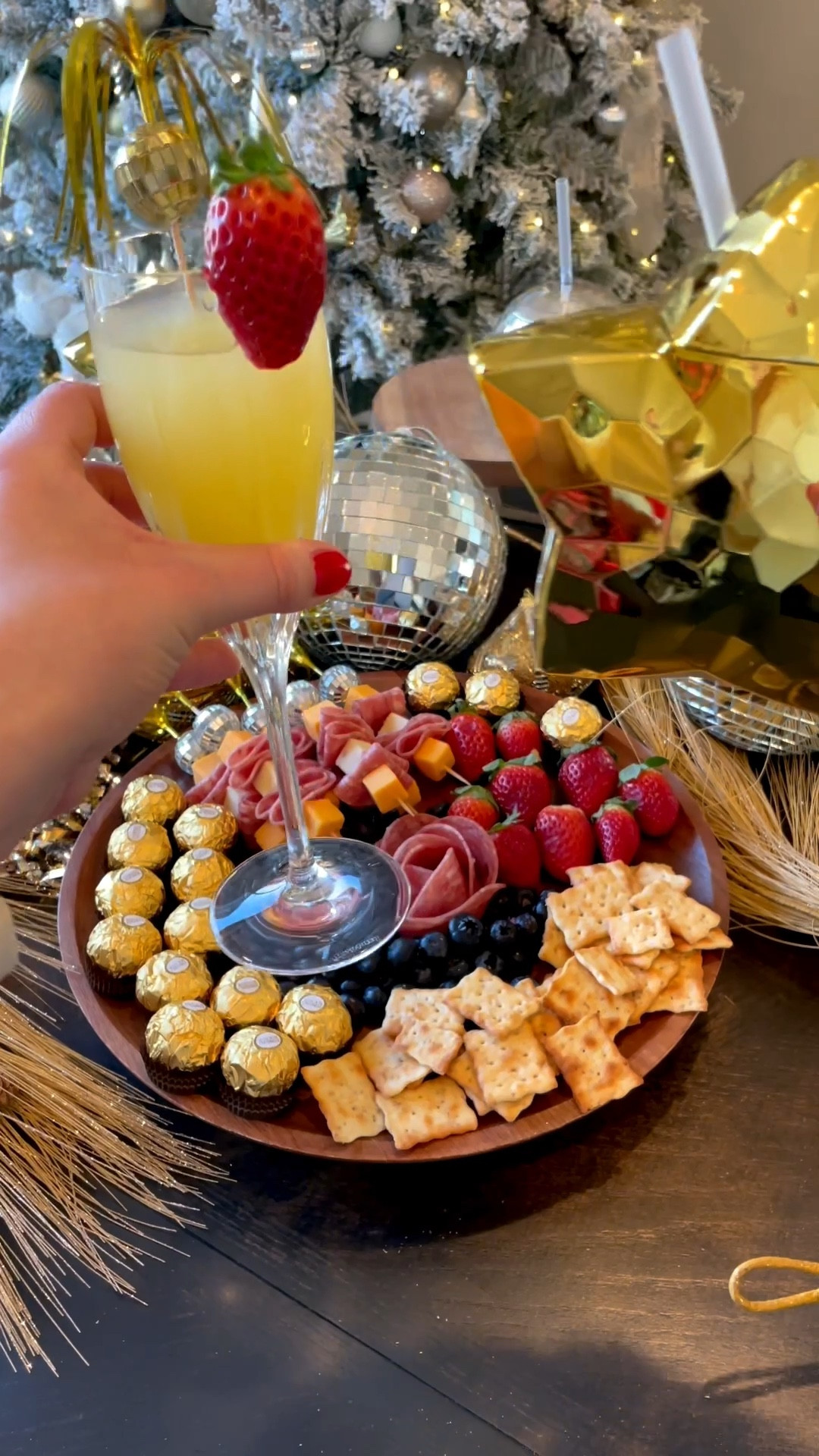 New years charcuterie board!! 🎉 

#LTKHome #LTKHoliday #LTKSeasonal