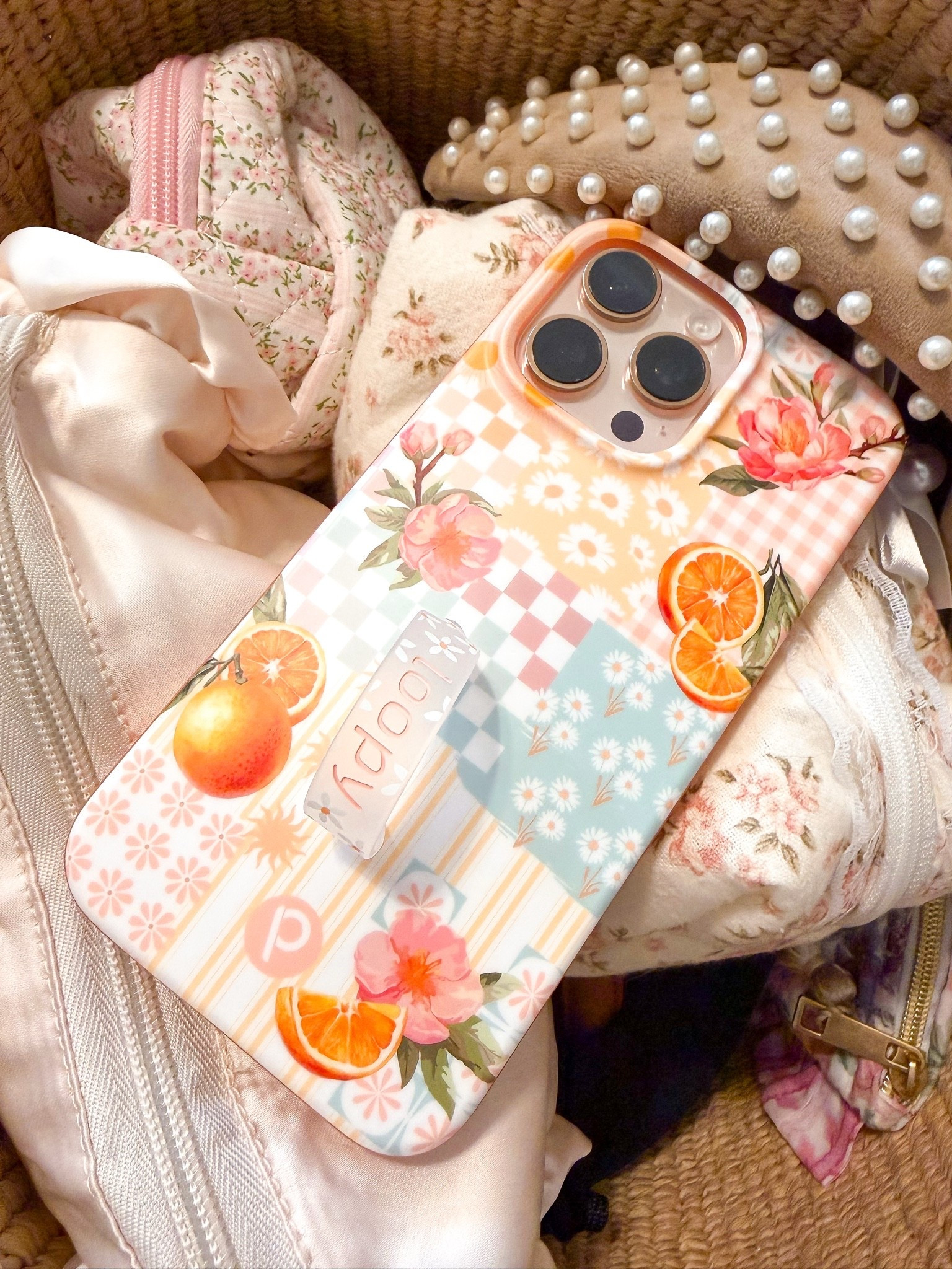 Cutest euro summer phone case 

Only phone case brand  I use….. the absolute best!

#LTKTravel
